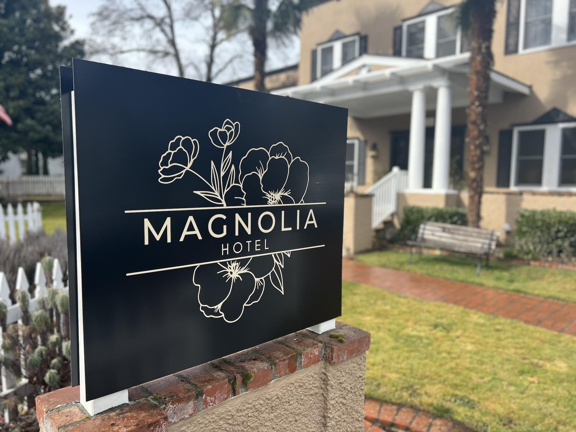 Vista Exterior Magnolia Hotel