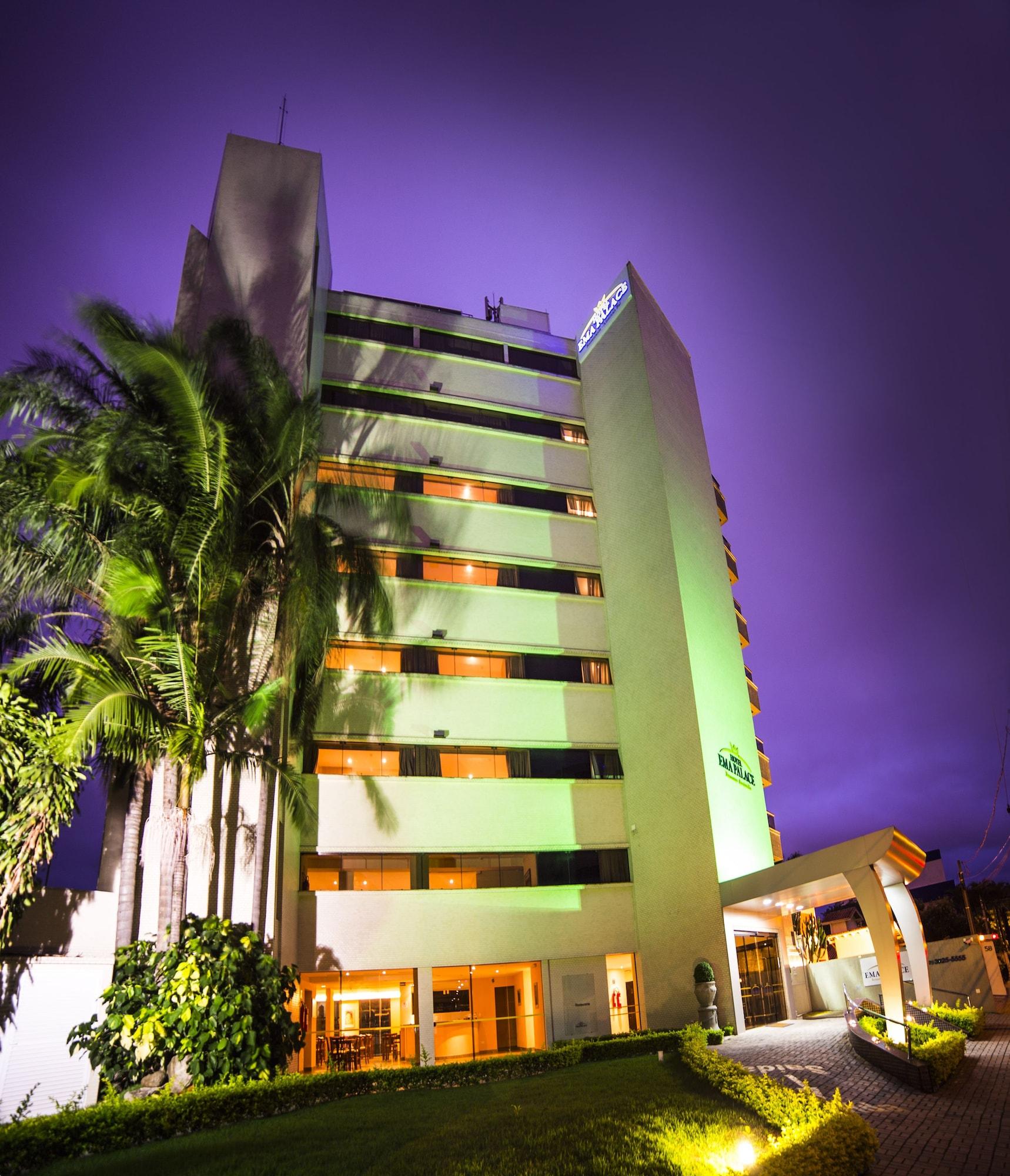Vista Exterior Hotel Ema Palace