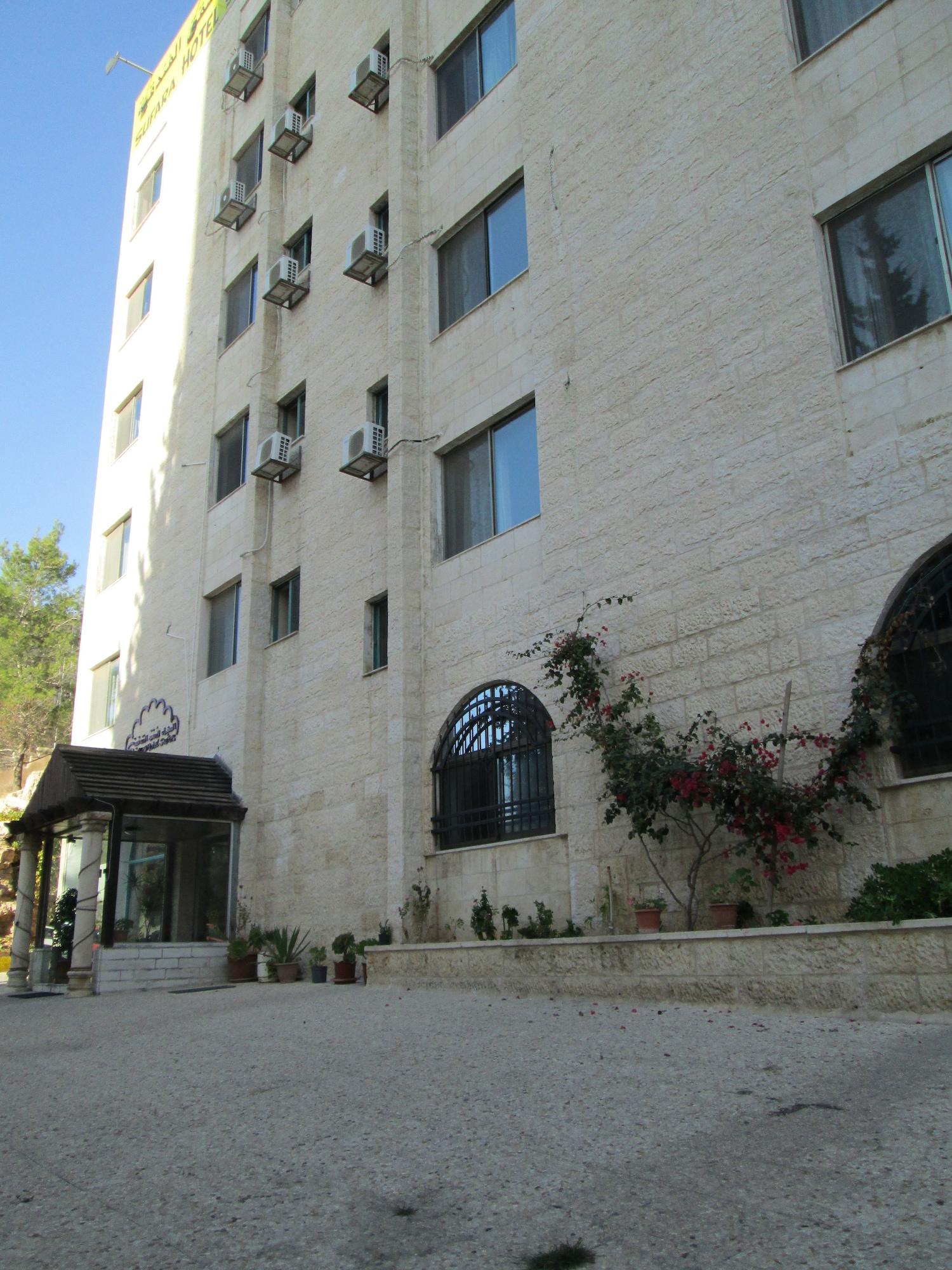 Vista Exterior Sufara Hotel Suites