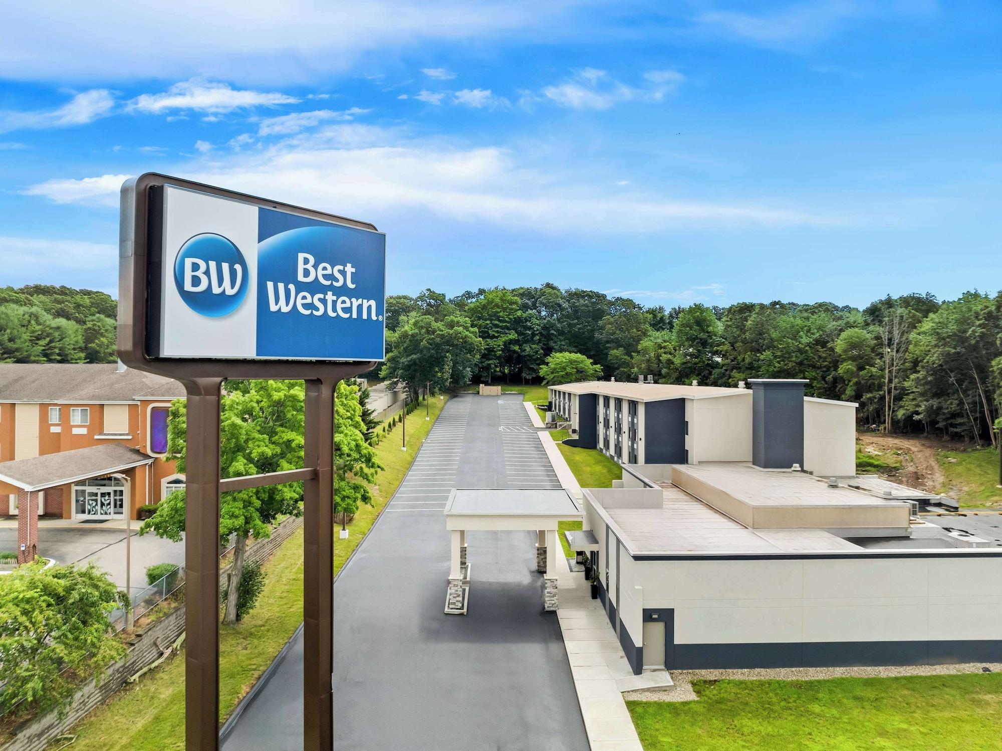 Vista Exterior Best Western Niantic - New London/Mystic Area