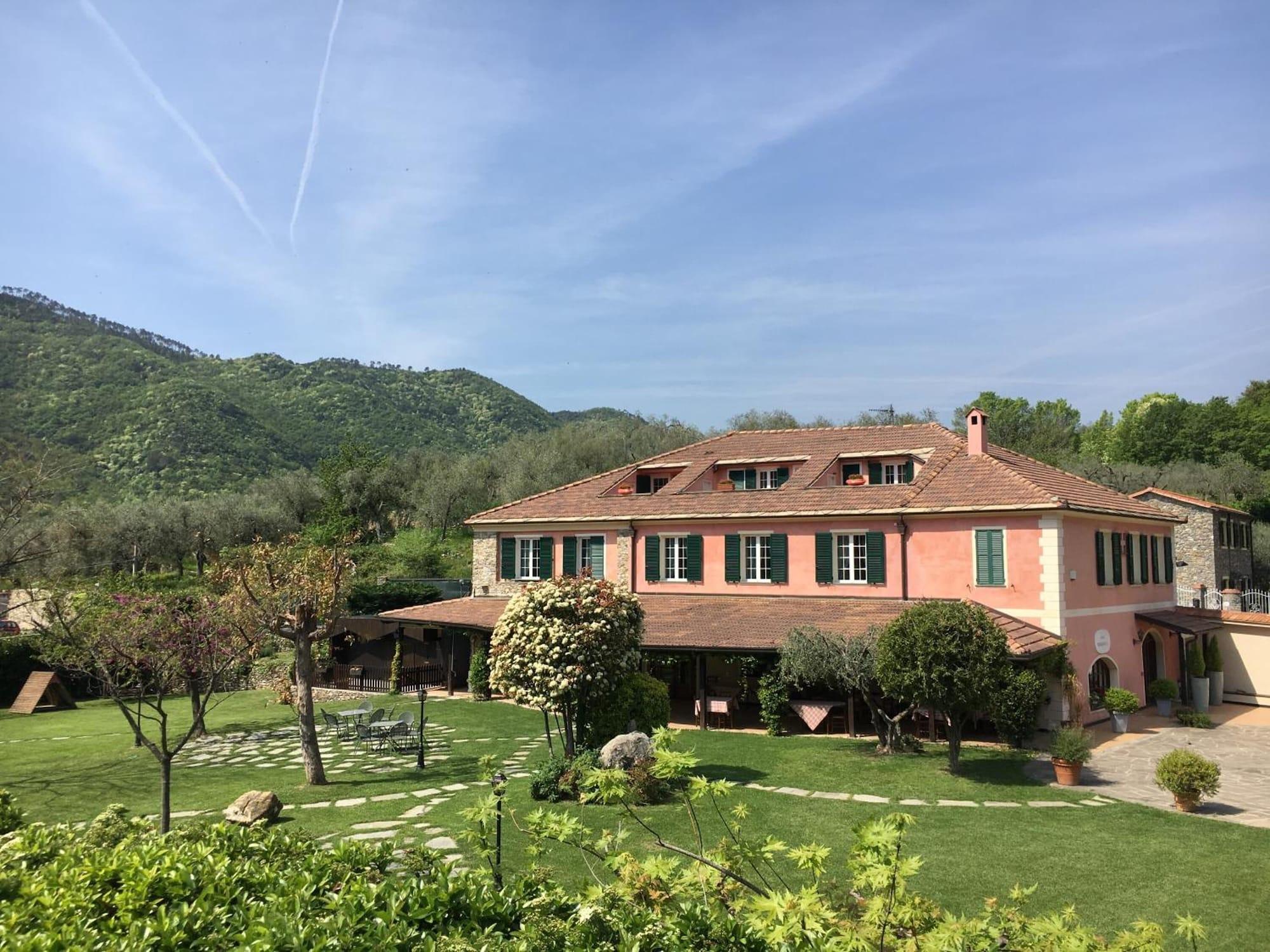 Vista Exterior Relais Borgofasceo