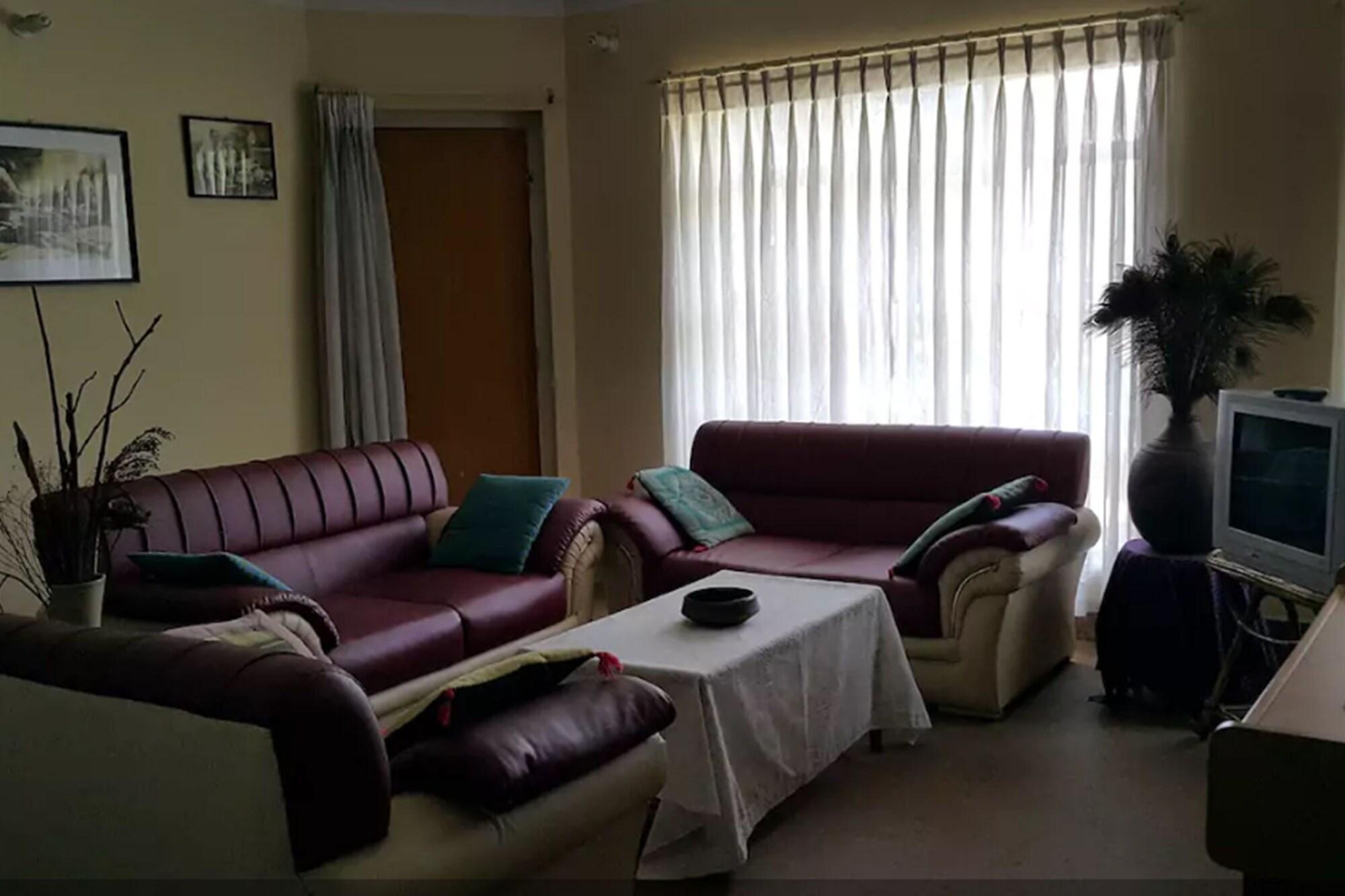 Varios Paradise Apartment