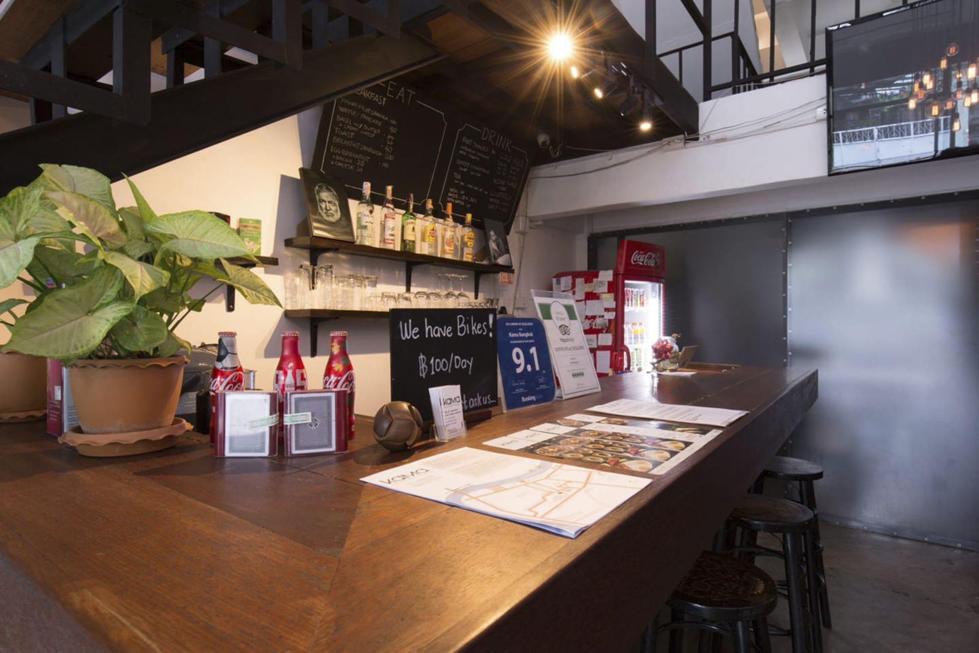 Bar/Salón Kama Bangkok - Boutique Bed & Breakfast - Hostel