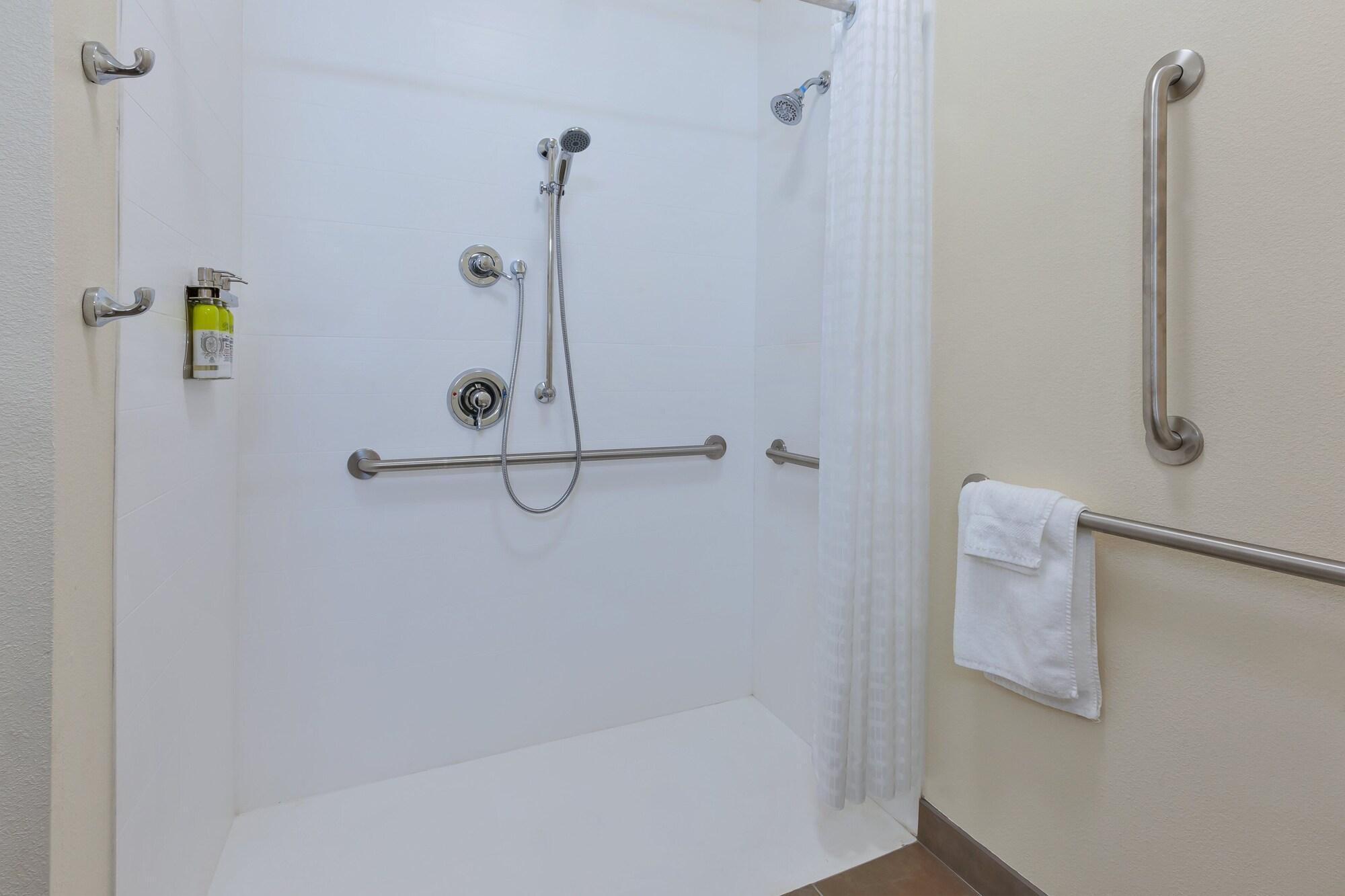 Equipamiento de Habitación Candlewood Suites Louisville - NE Downtown Area by IHG