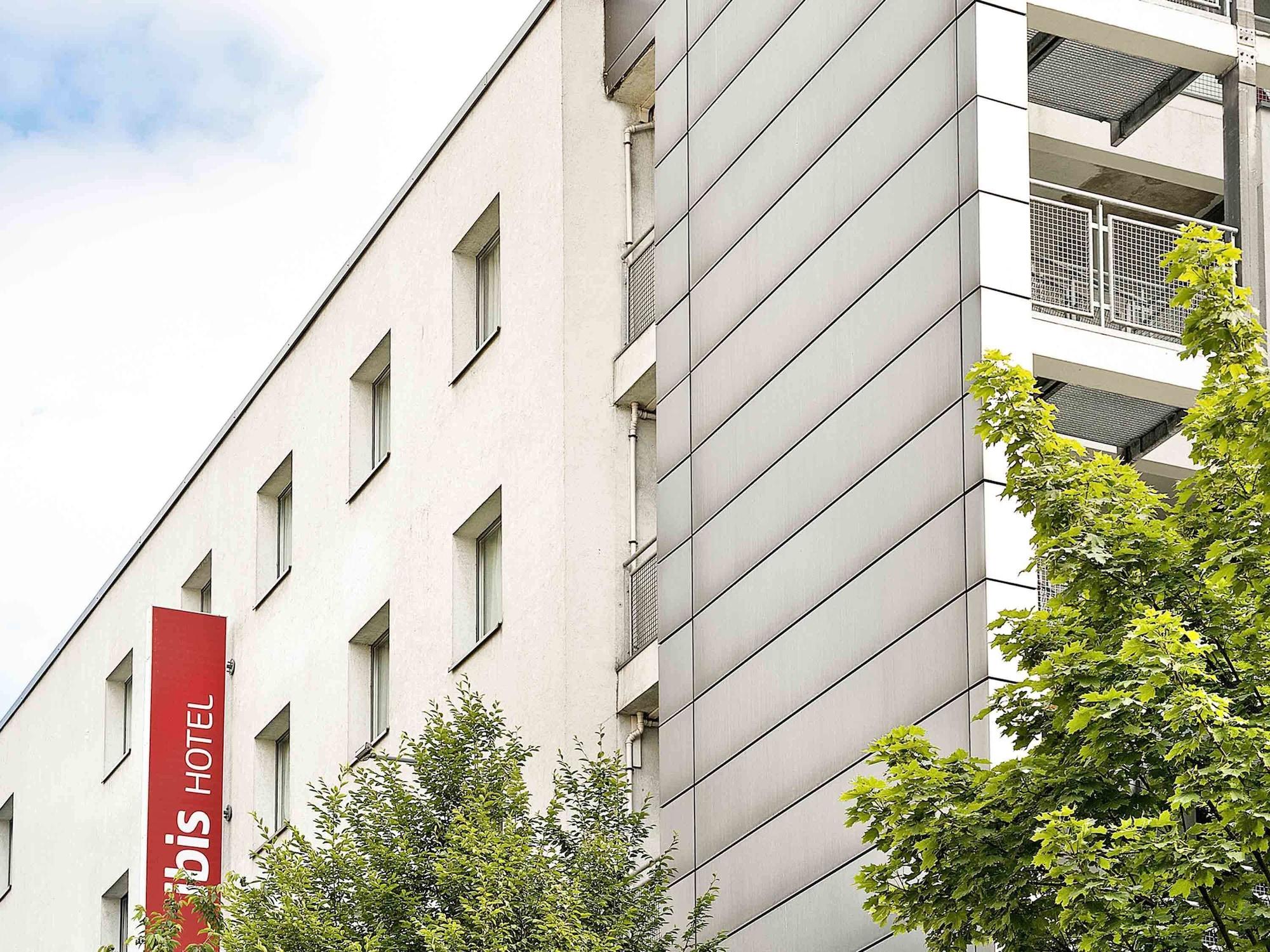 Vista Exterior ibis Krakow Centrum