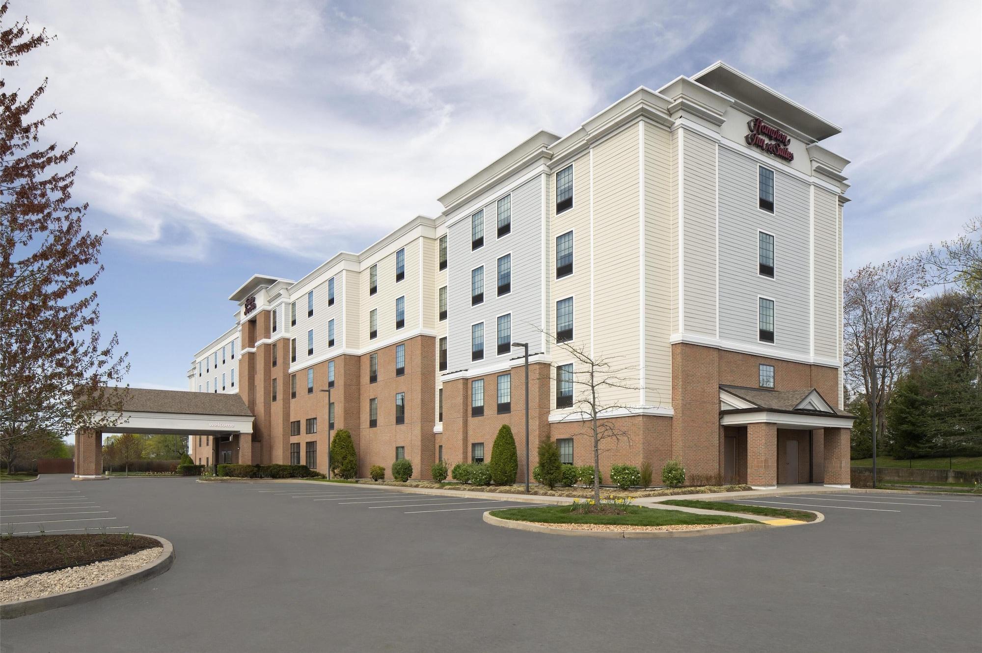 Vista Exterior Hampton Inn & Suites Yonkers - Westchester