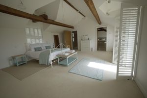 Alquiler Vacacional - Stunning beachfront property - sea views every room & access to expansive beach