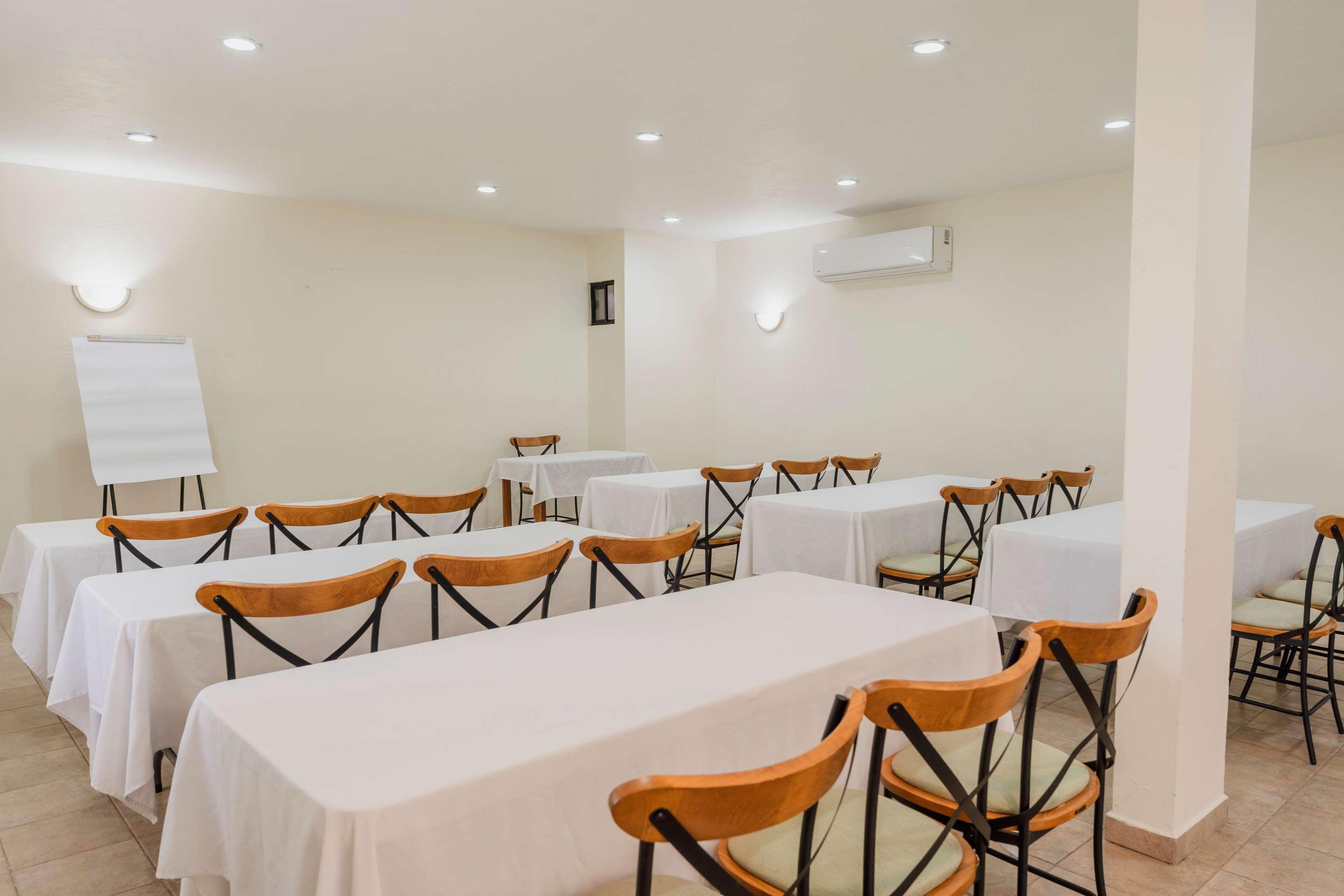 Sala de Reuniones Comfort Inn Tampico