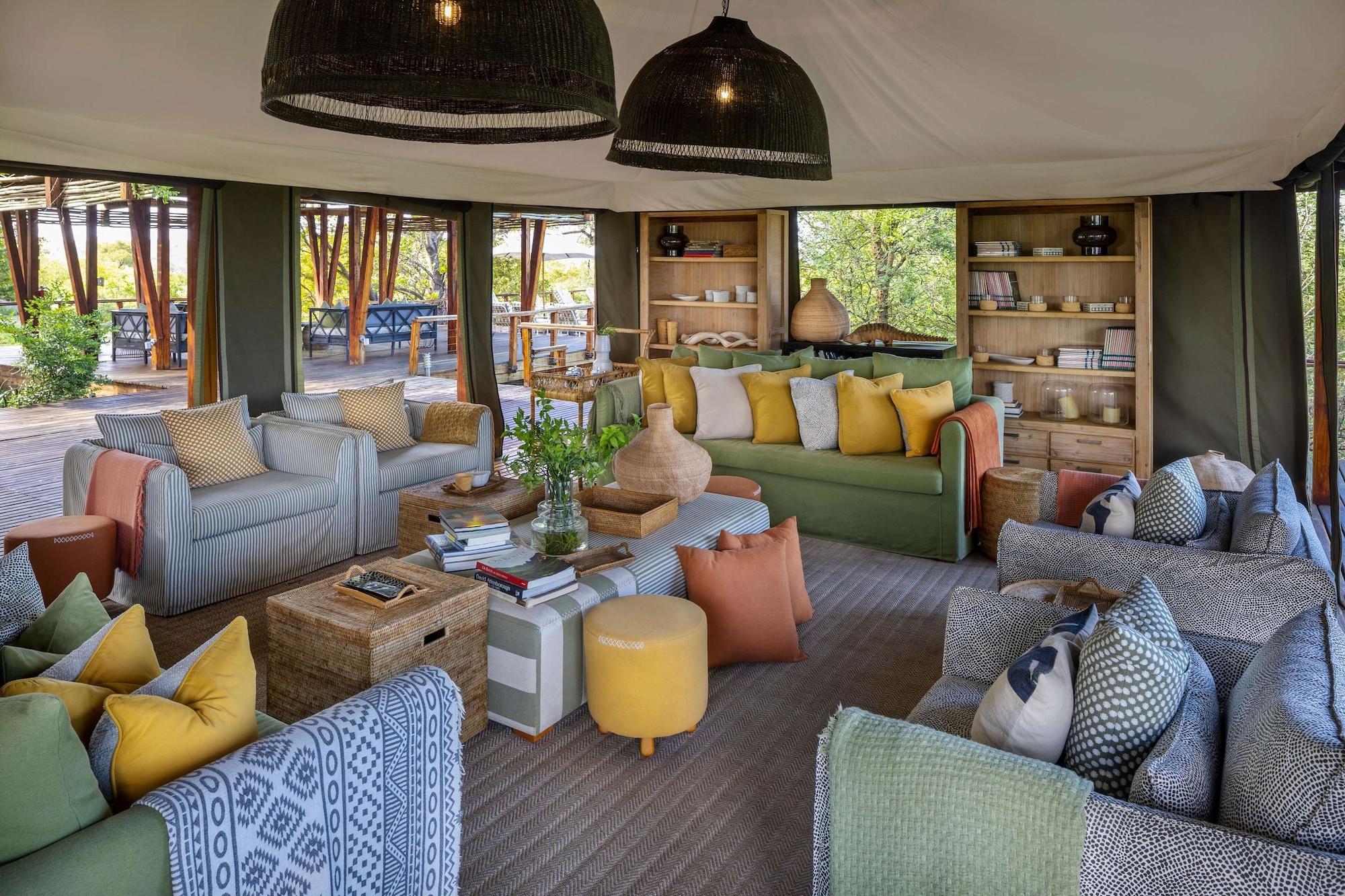 Vista Lobby Simbavati Hilltop Lodge