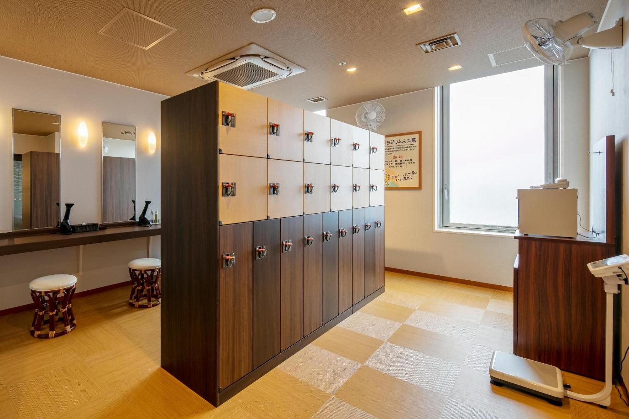 Spa Takaoka Manten Hotel Ekimae