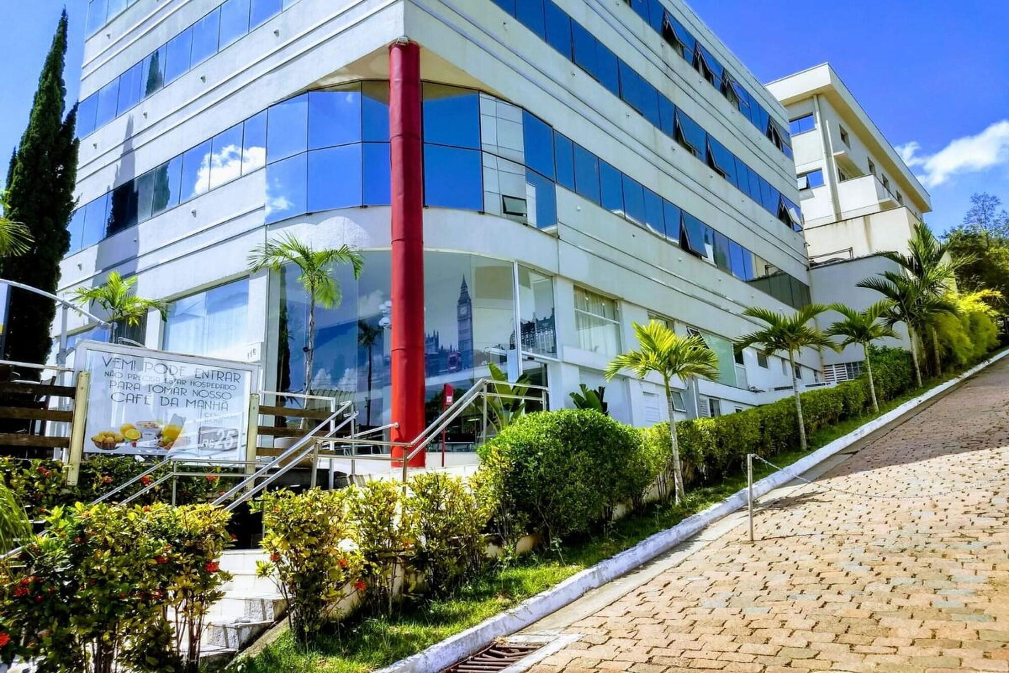 Vista Exterior Compacto Hotel