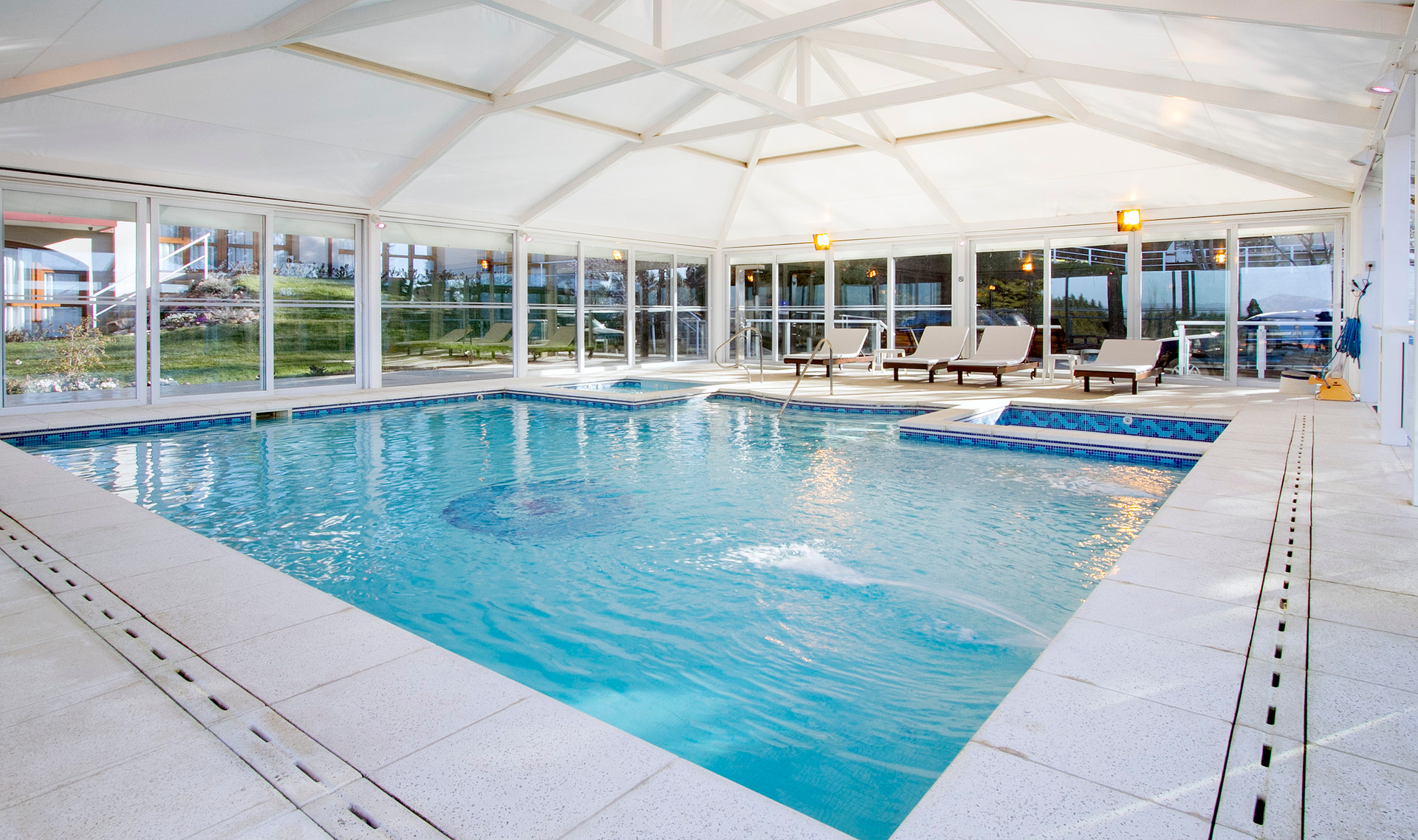 Vista Piscina Monasterio Hotel boutique
