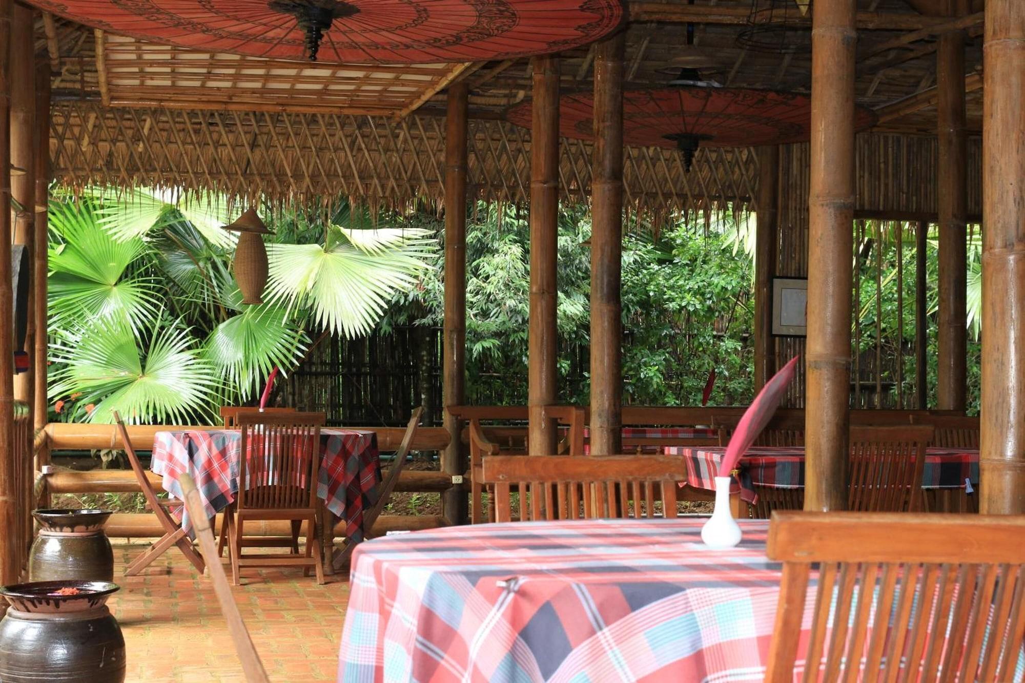Restaurant Golden Sunrise Hotel