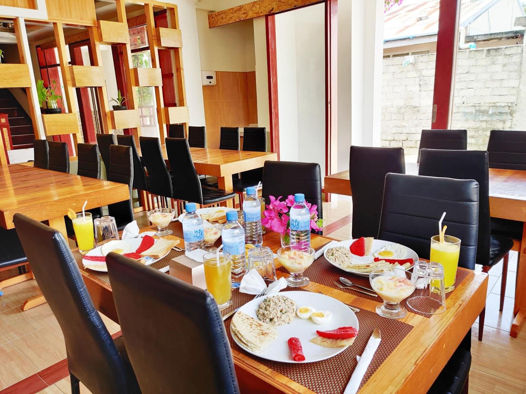 Restaurant Athens View Guraidhoo