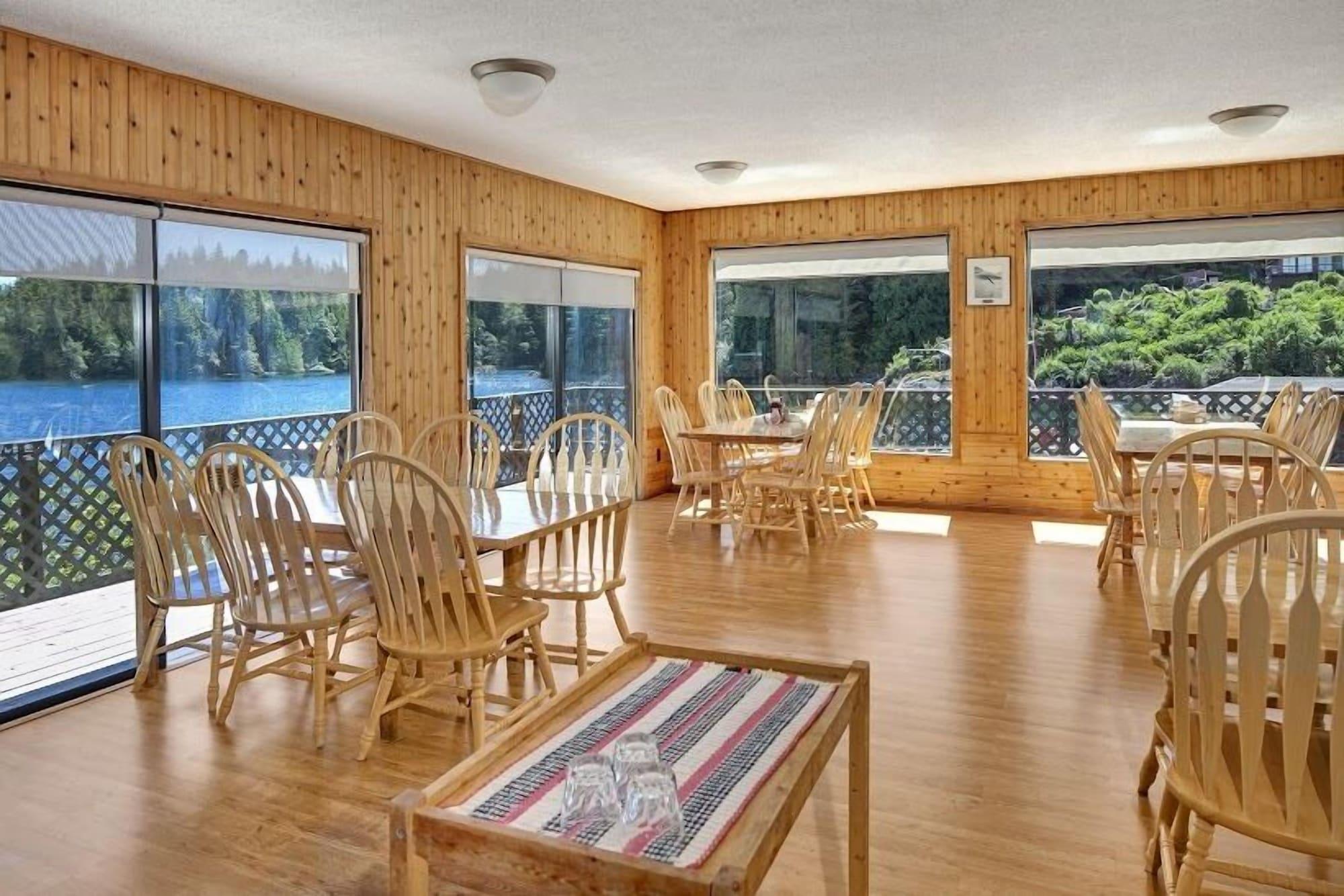 Restaurant Nootka Island Lodge
