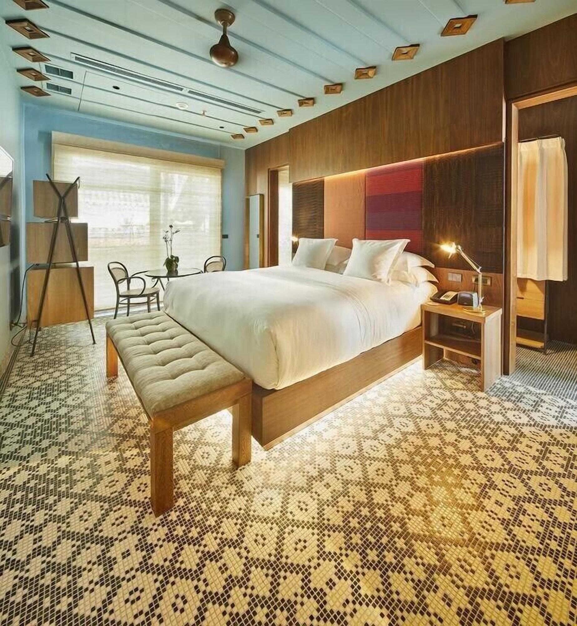 Varios Hotel Quisqueya Colonial