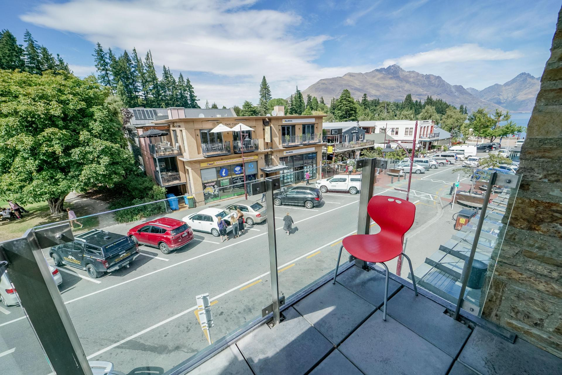 Varios Nomads Queenstown Hotel
