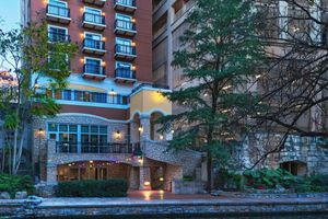 Alojamiento - Courtyard Marriott Riverwalk