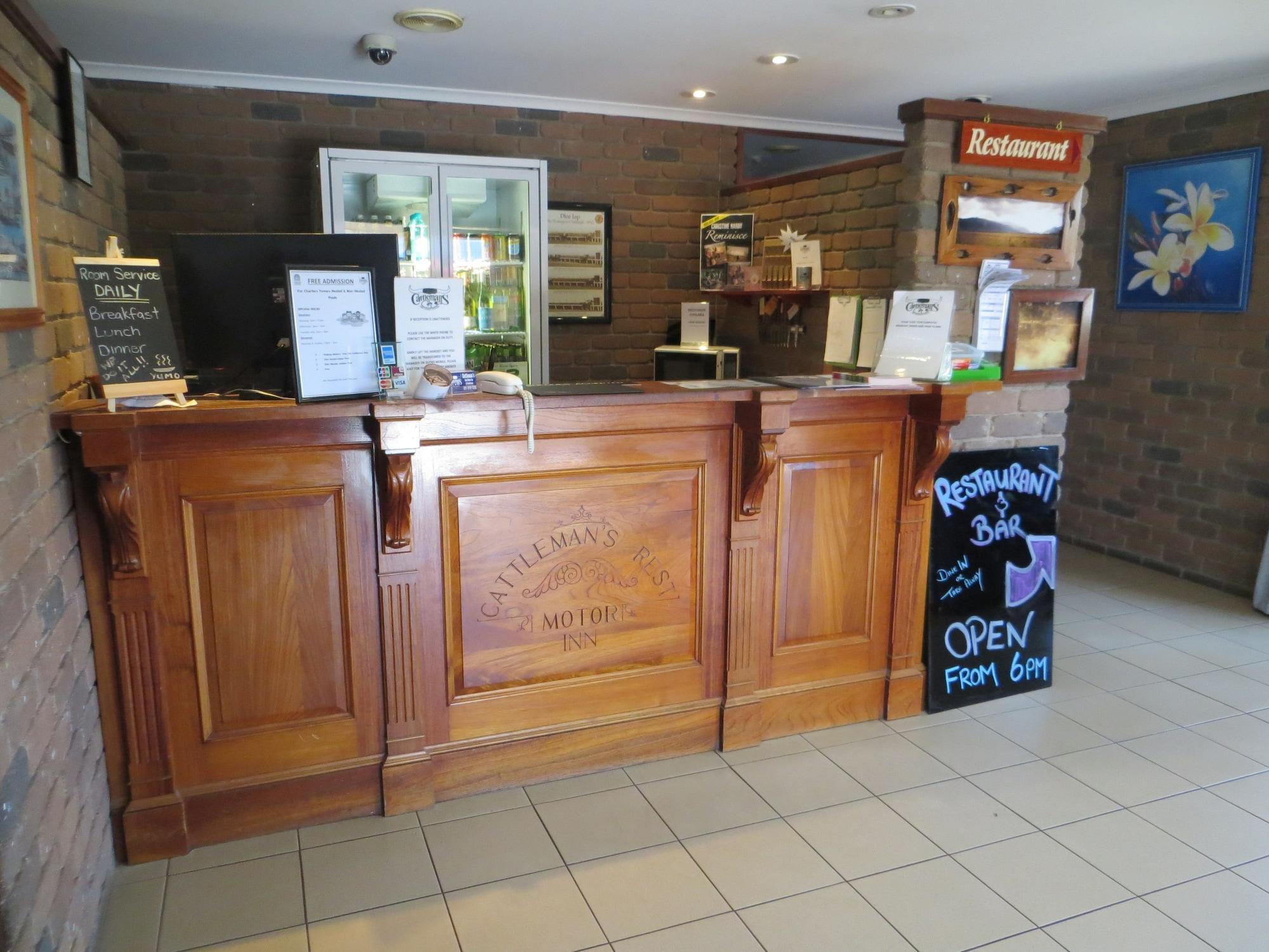 Vista Lobby Cattleman's Rest Motor Inn
