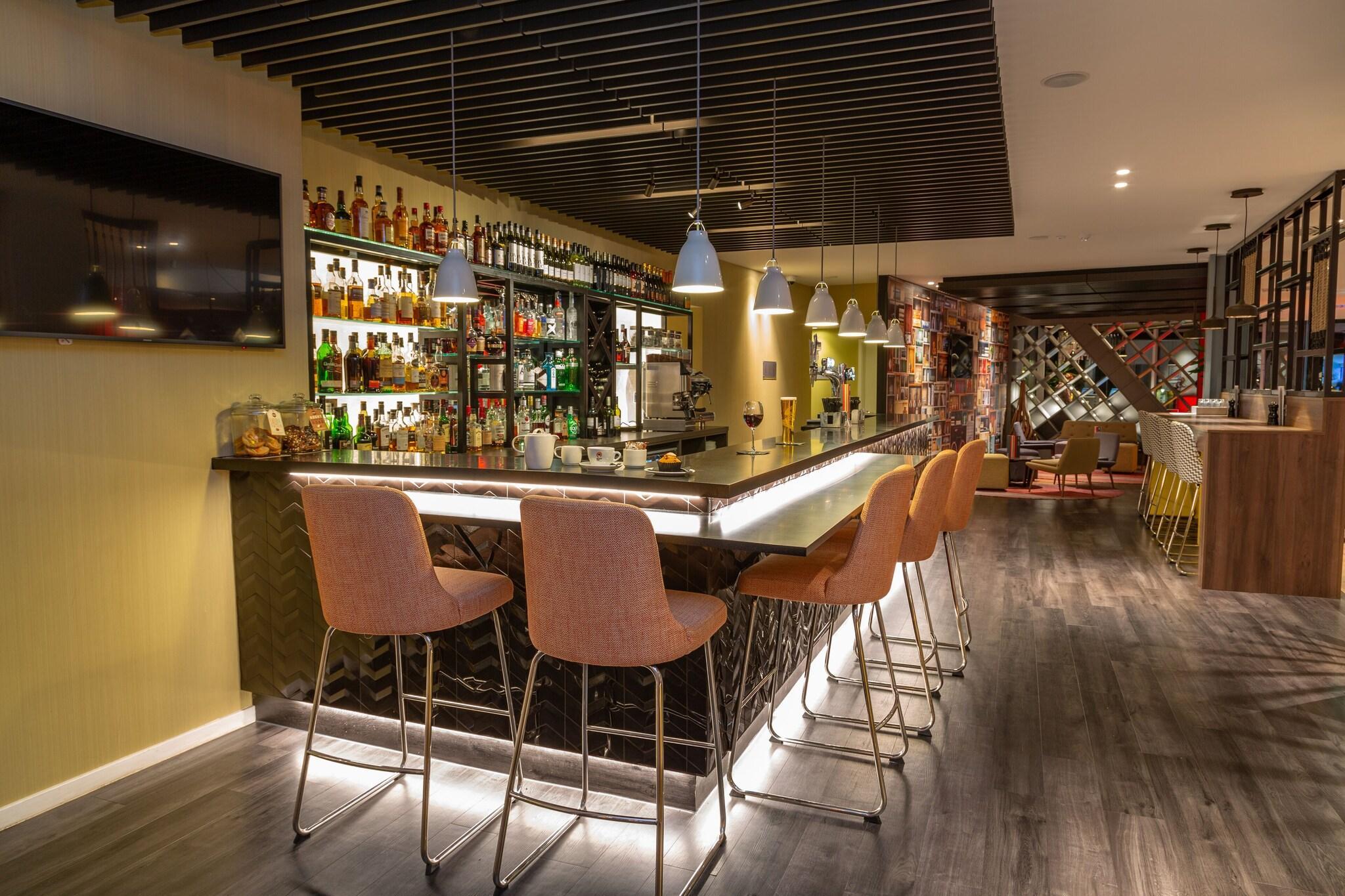 Bar/Salón Four Points Flex by Sheraton Dundee