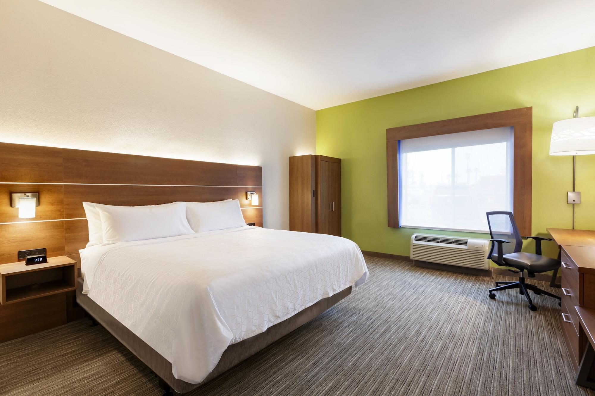 Habitación Holiday Inn Express Hotel & Suites Merced by IHG