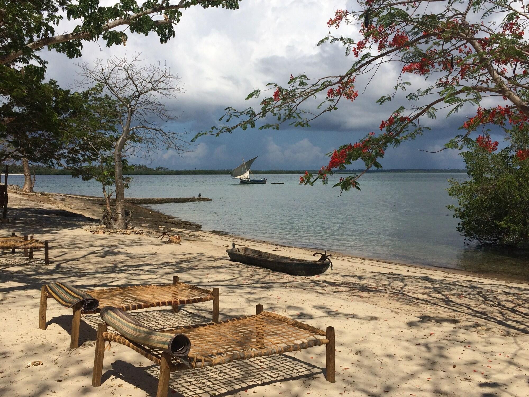 Playa Chole Mjini