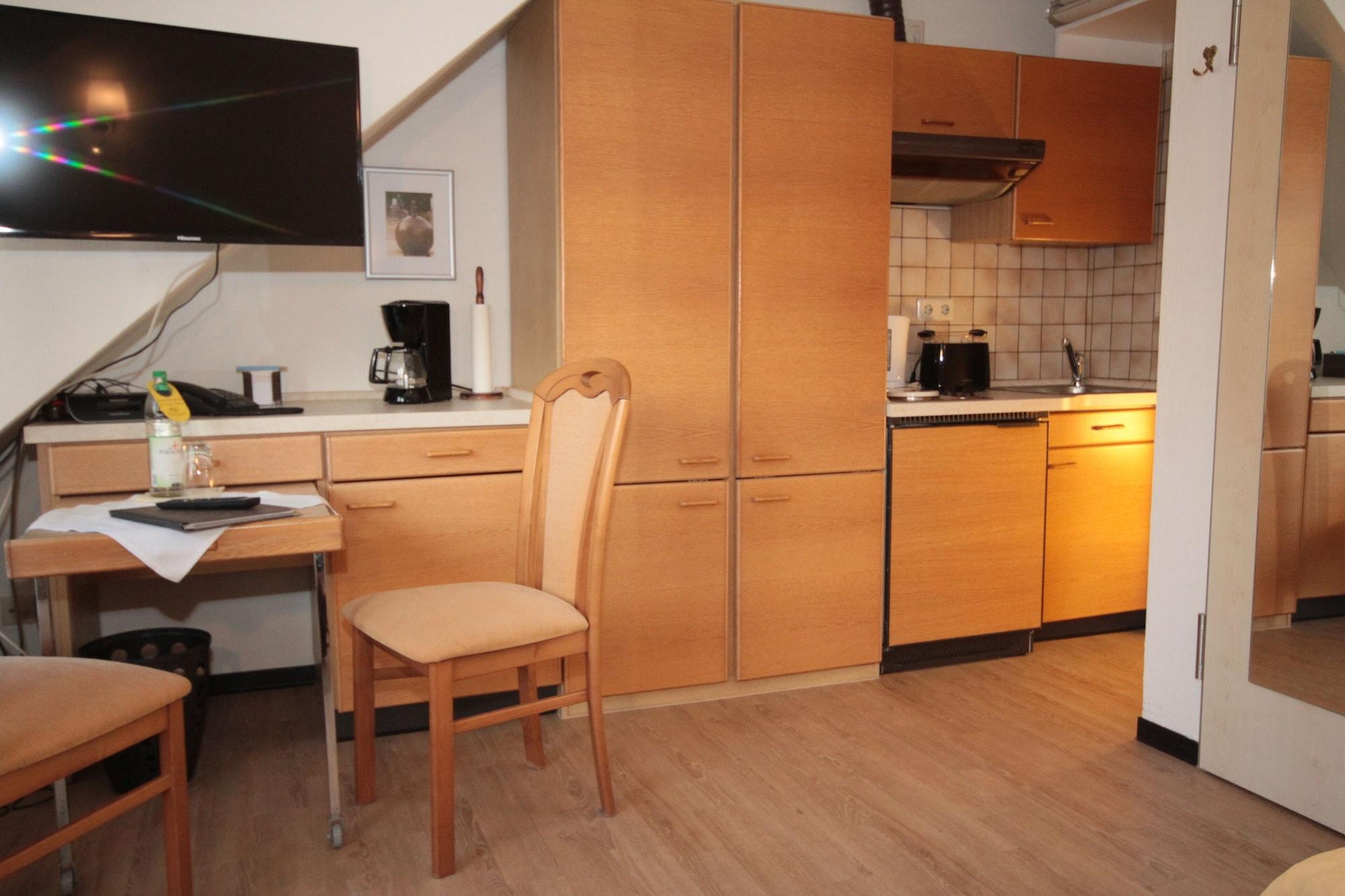 Equipamiento de Habitación Cafe Schneidewind