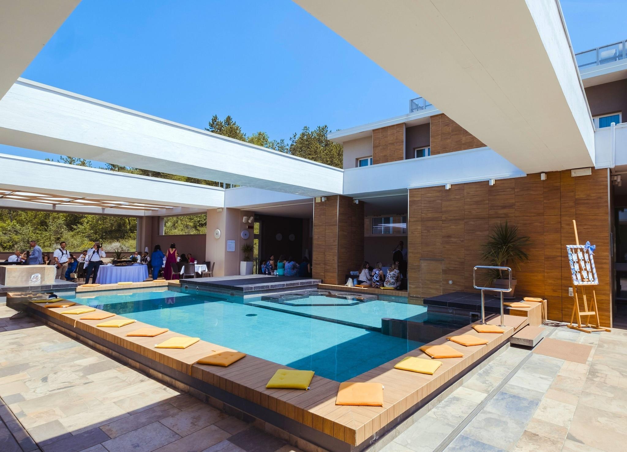 Vista Exterior Admiral Park Hotel by Falco D'Oro Hotels