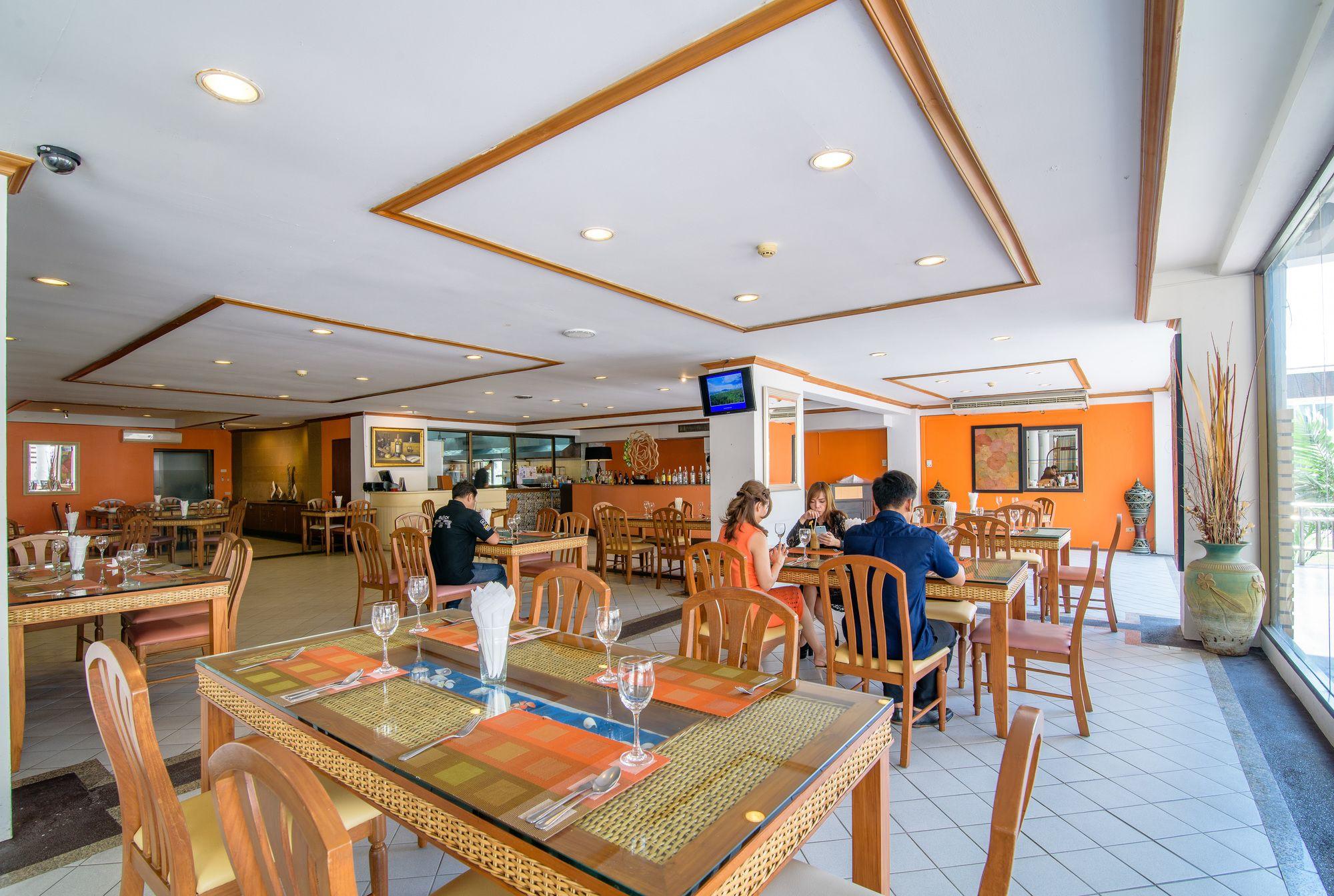 Restaurant Golden Beach Cha-Am Hotel
