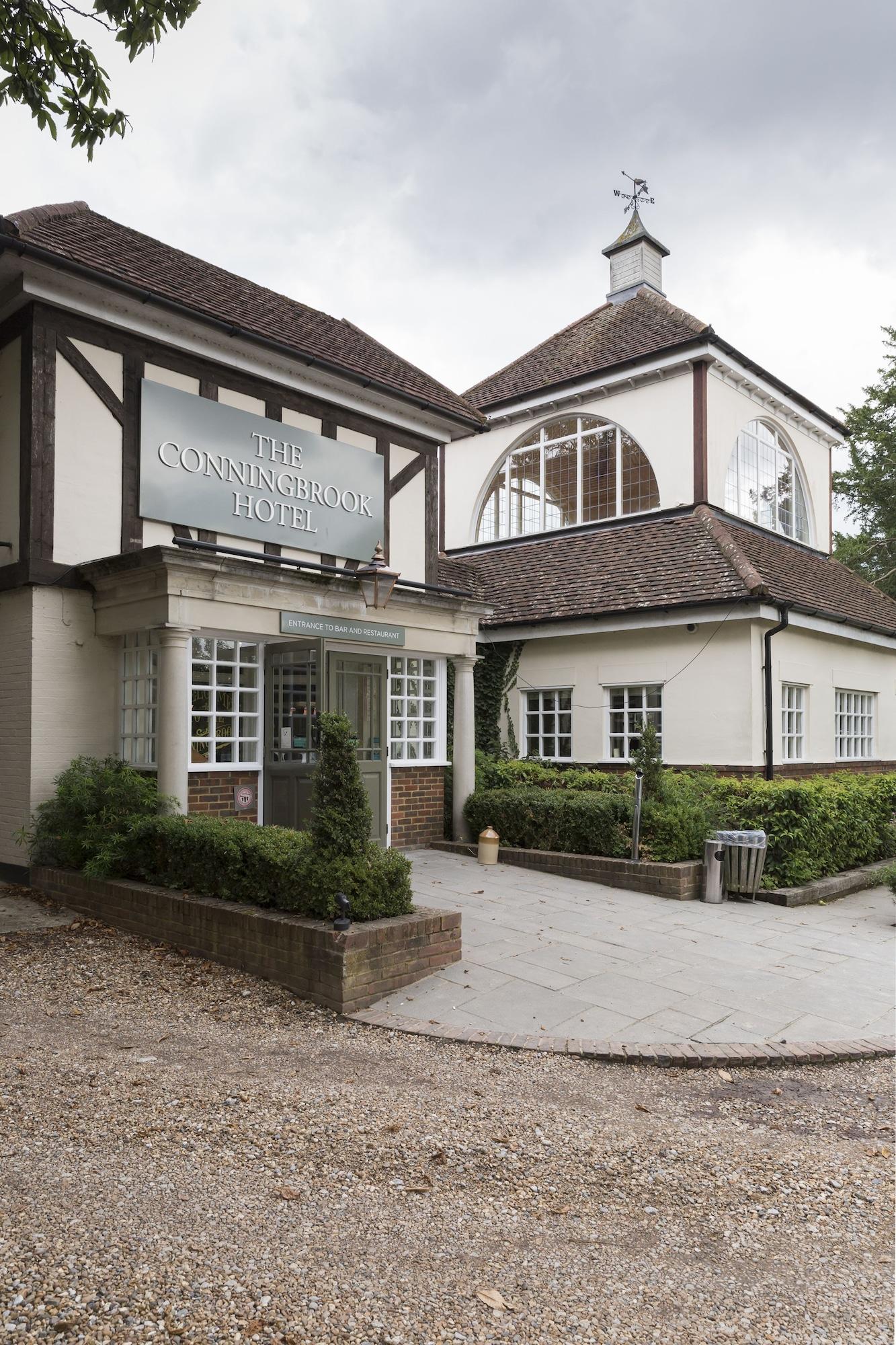 Vista Exterior The Conningbrook Hotel
