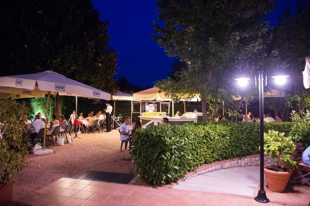 Vista Exterior Hotel Romantic