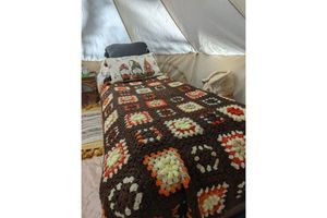 Renta temporal - Delightful one bedroom yurt in an eagles nest.