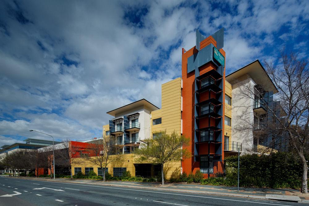 Hotel Woden by null