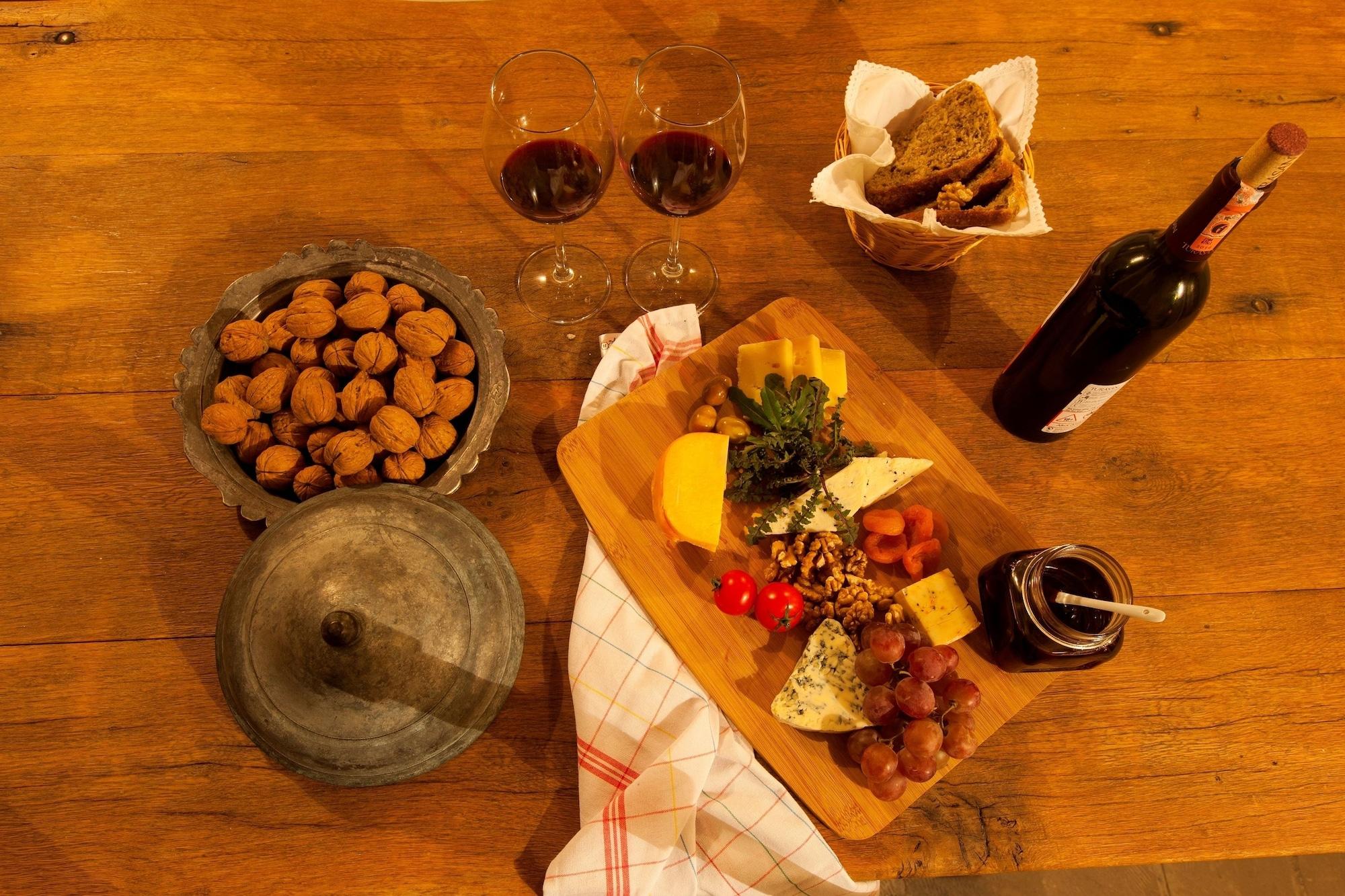 Bar/Salón Kale Konak