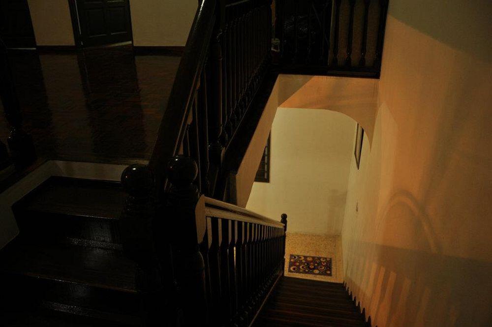 Varios Casa Blanca Guest House