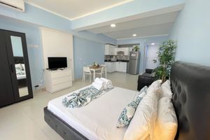 Alojamiento - VACATION SUITES with ROOFTOP POOL