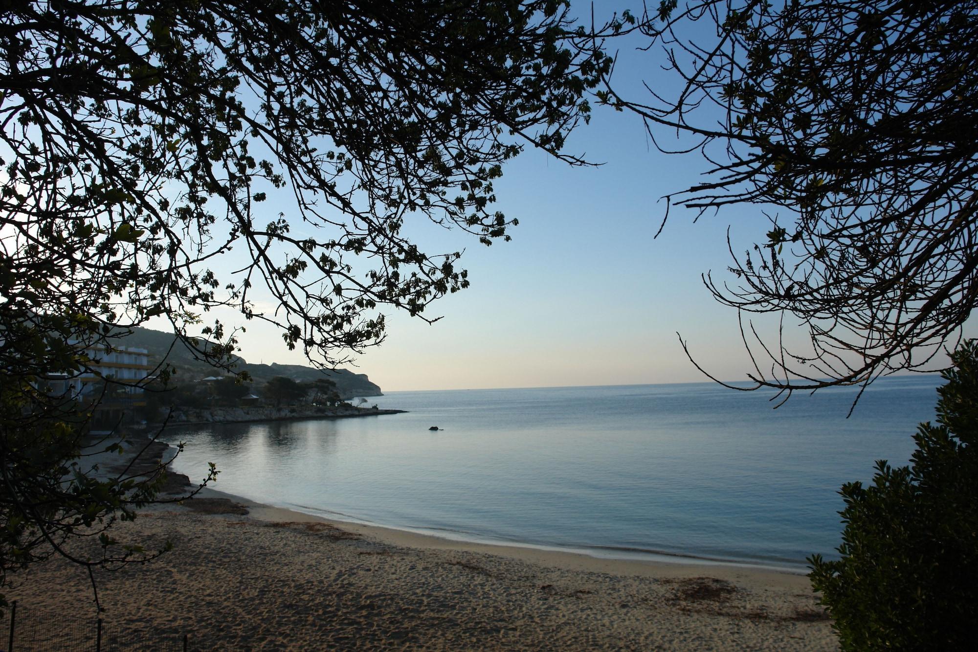 Playa Elia's