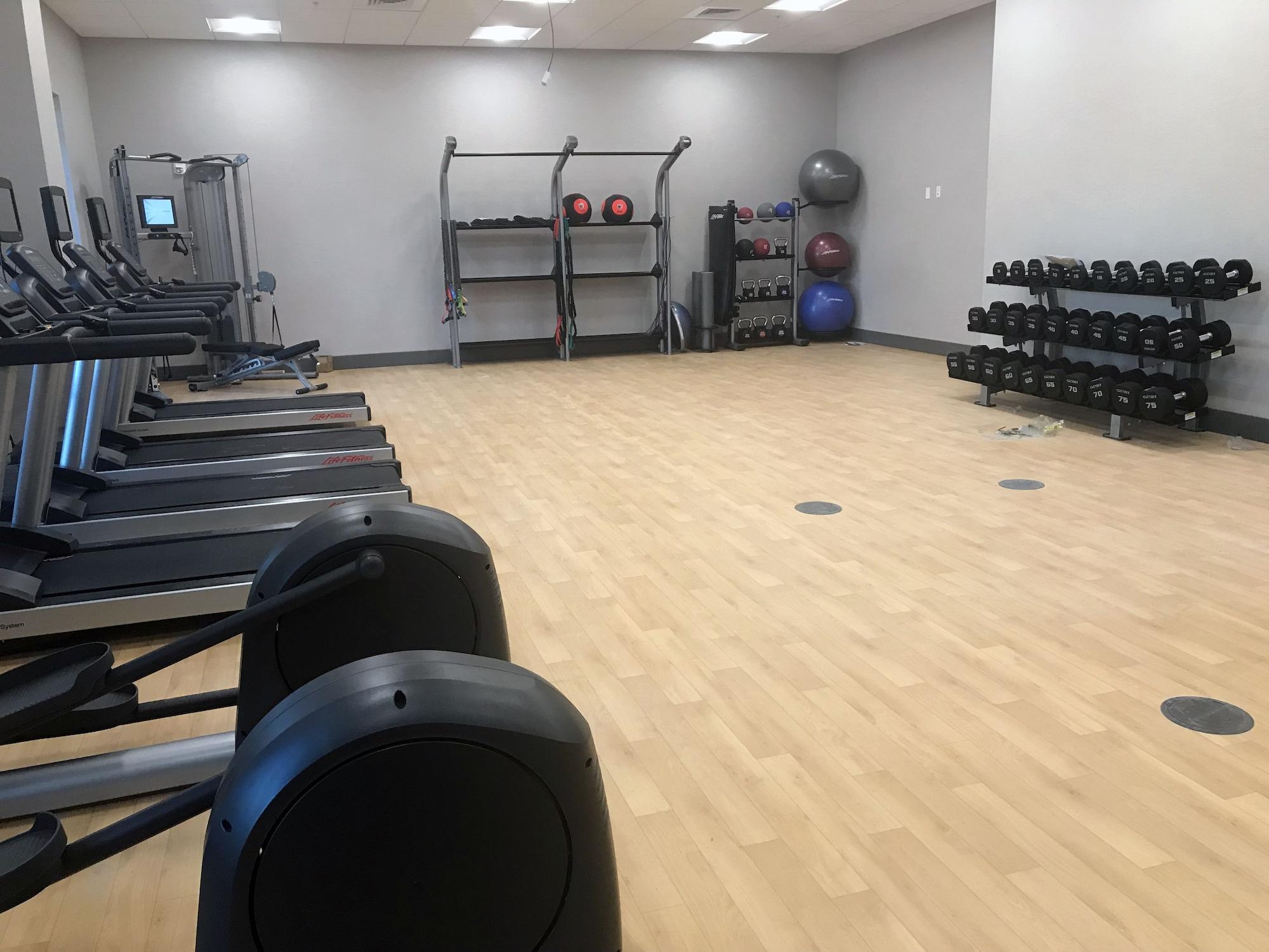 Gimnasio Hampton Inn Boston Woburn