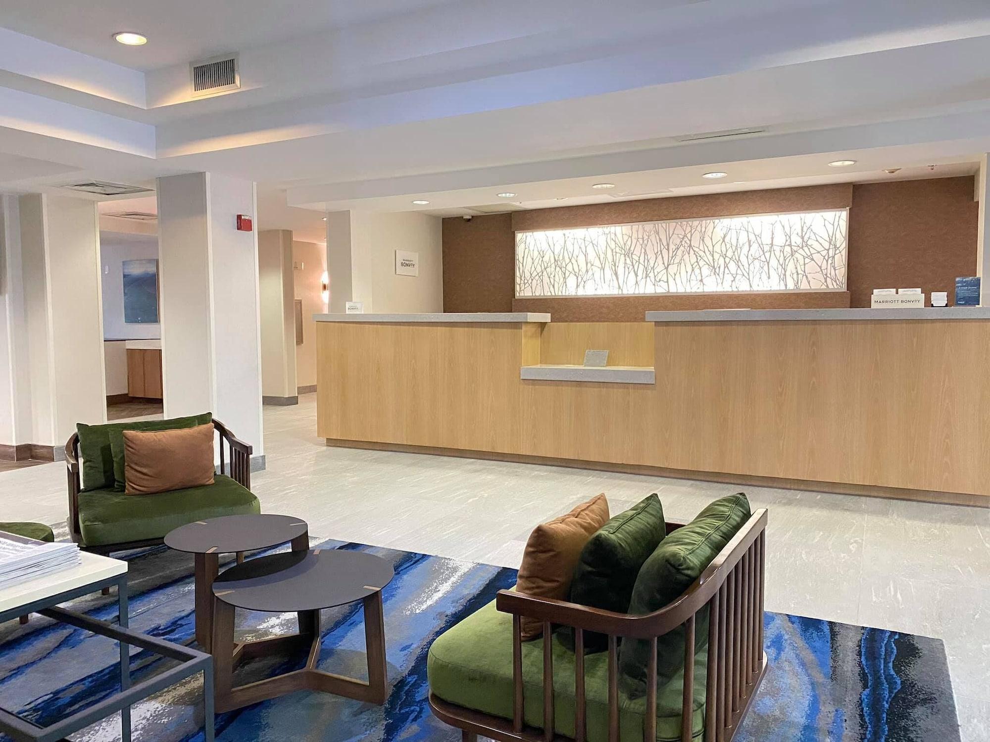 Vista Lobby Fairfield Inn & Suites by Marriott Waco North