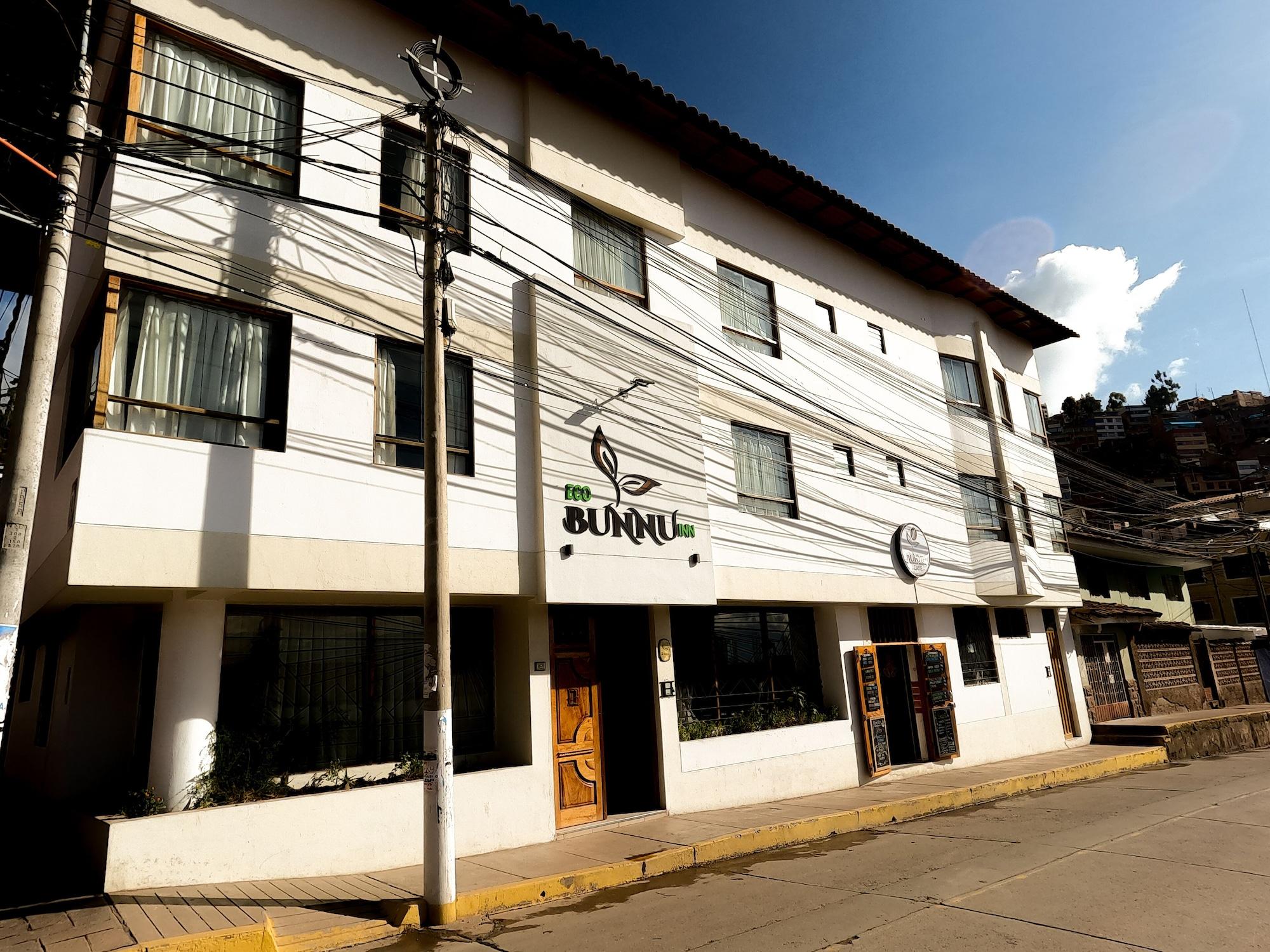 Vista Exterior Eco Bunnu Inn