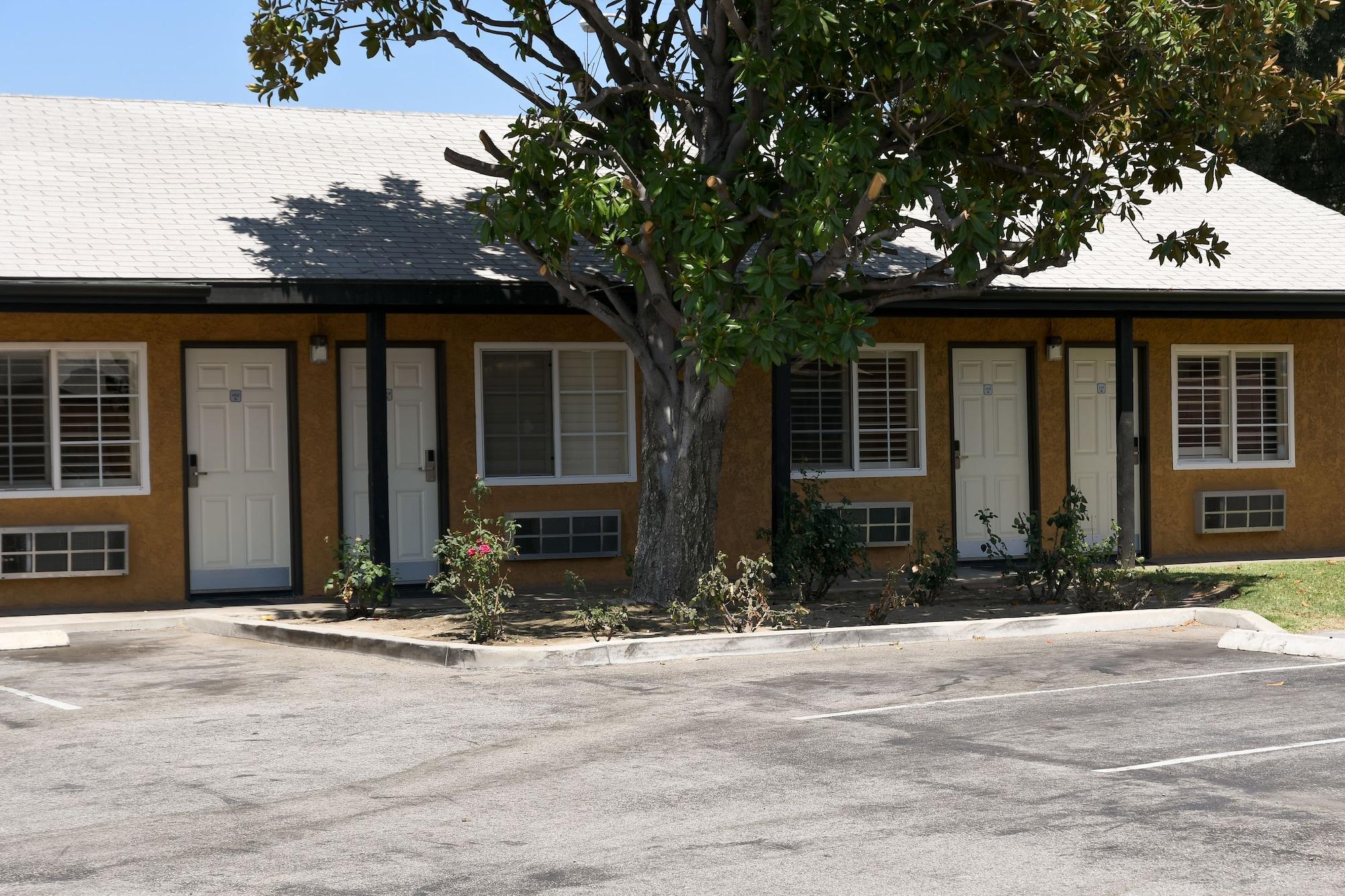 Comodidades del Alojamiento Covina Motel