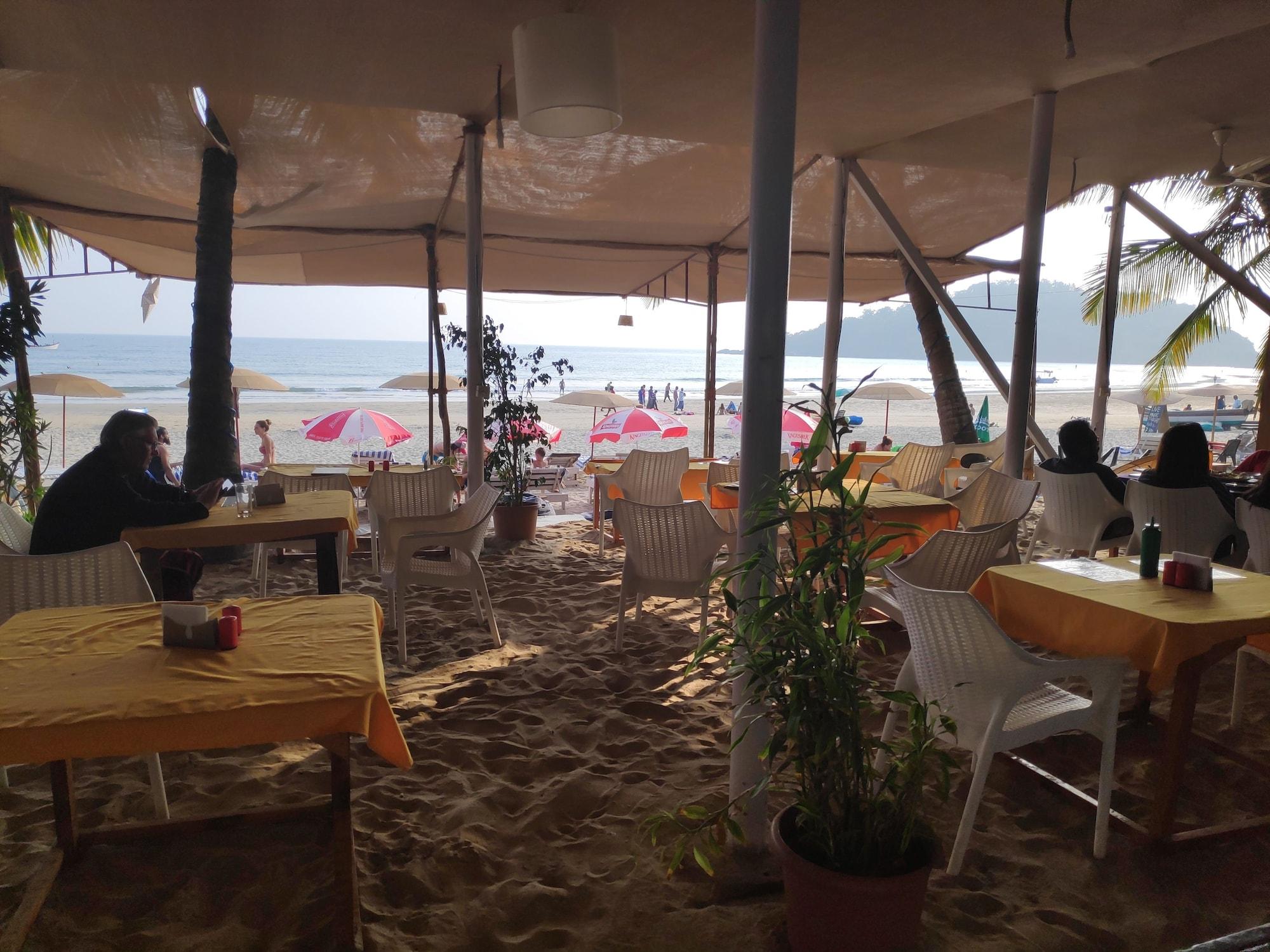Restaurant Cafe Blue Hotel