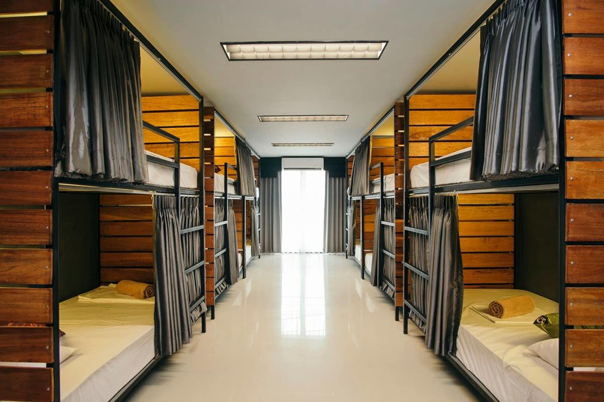 Varios KoHabitat Samui - Adults Only - Hostel