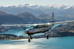 Actividad - Vuelo panorámico de Milford Sound y glaciares Big 5 