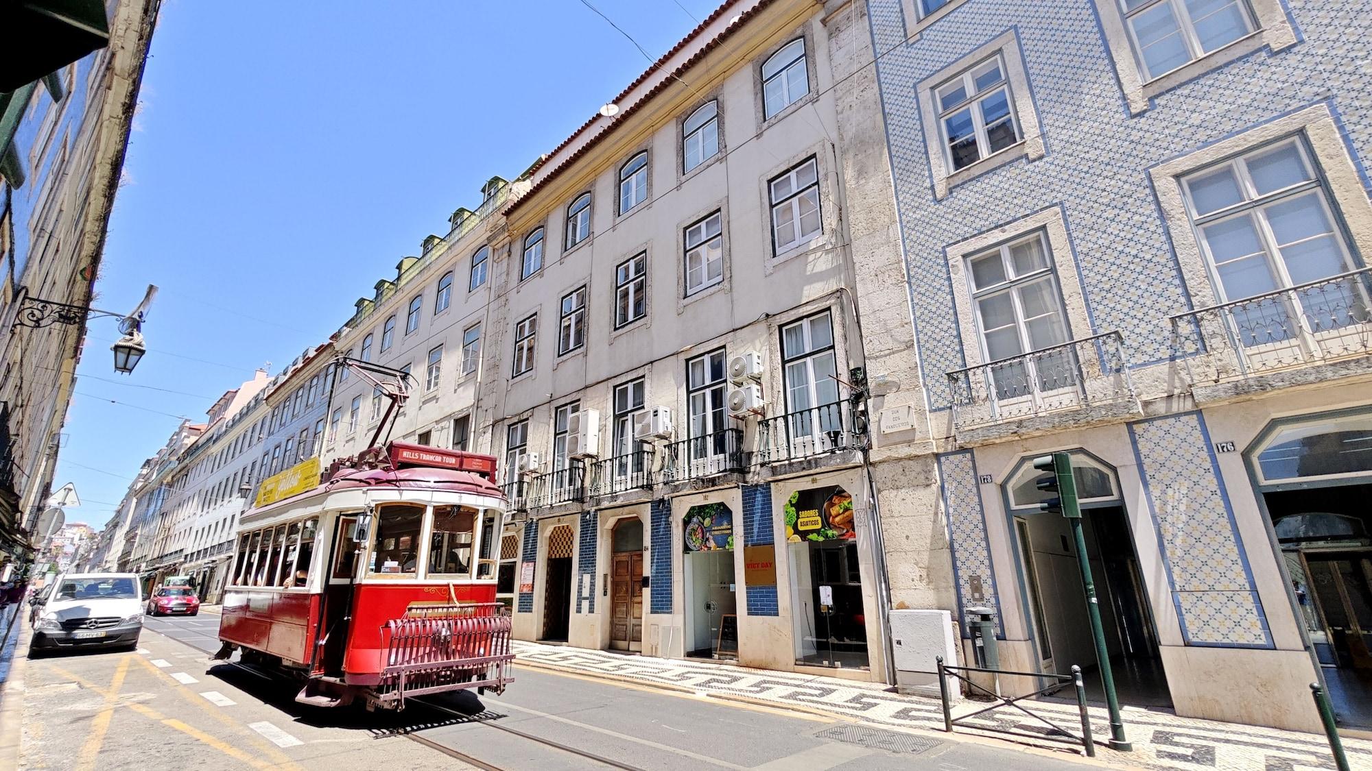 Vista Exterior Lisbon Studios