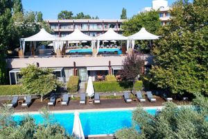 Alojamiento - Alexander Beach hotel & Spa
