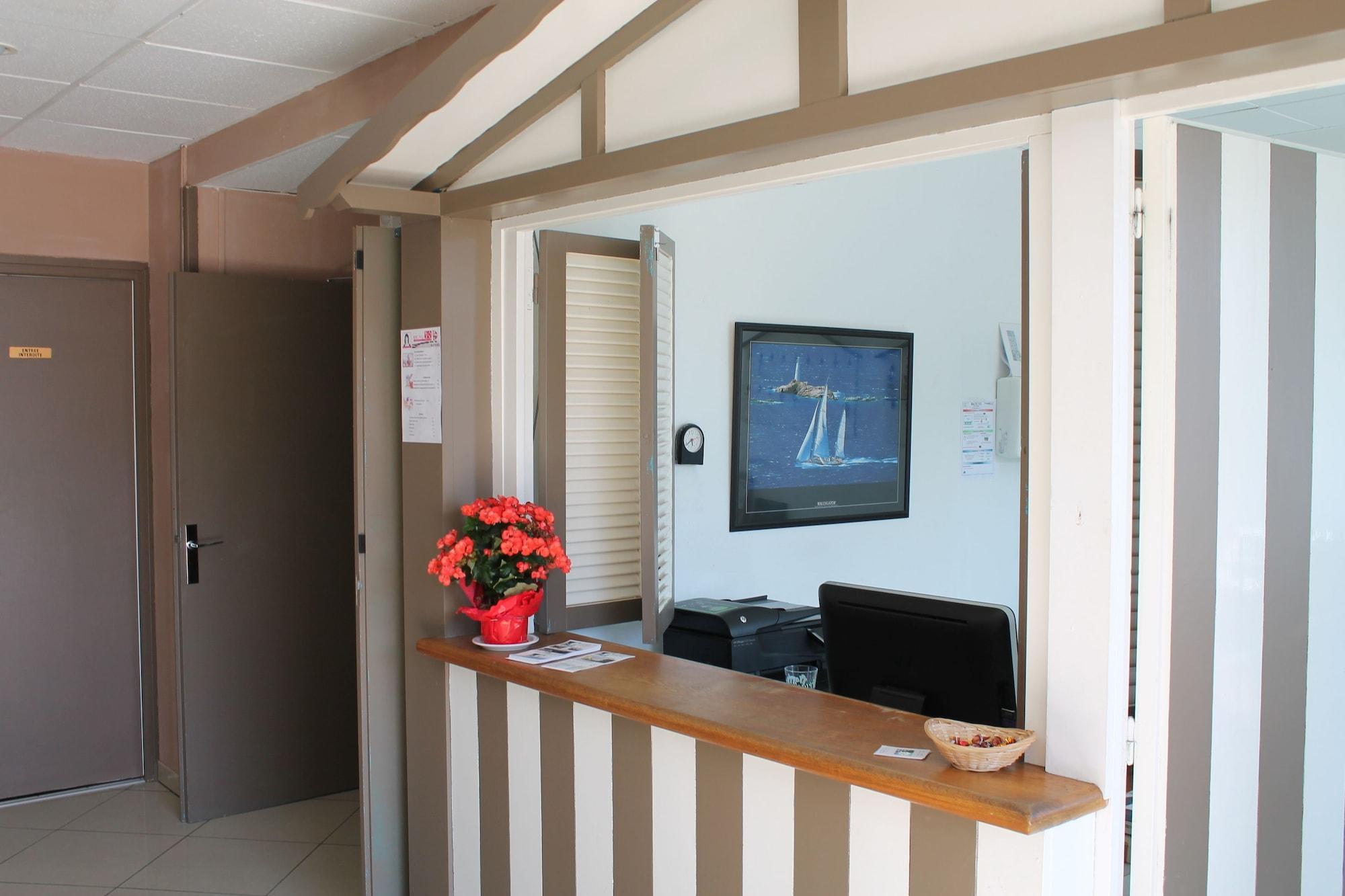 Vista Lobby HOTEL AKENA CAMIERS LE TOUQUET