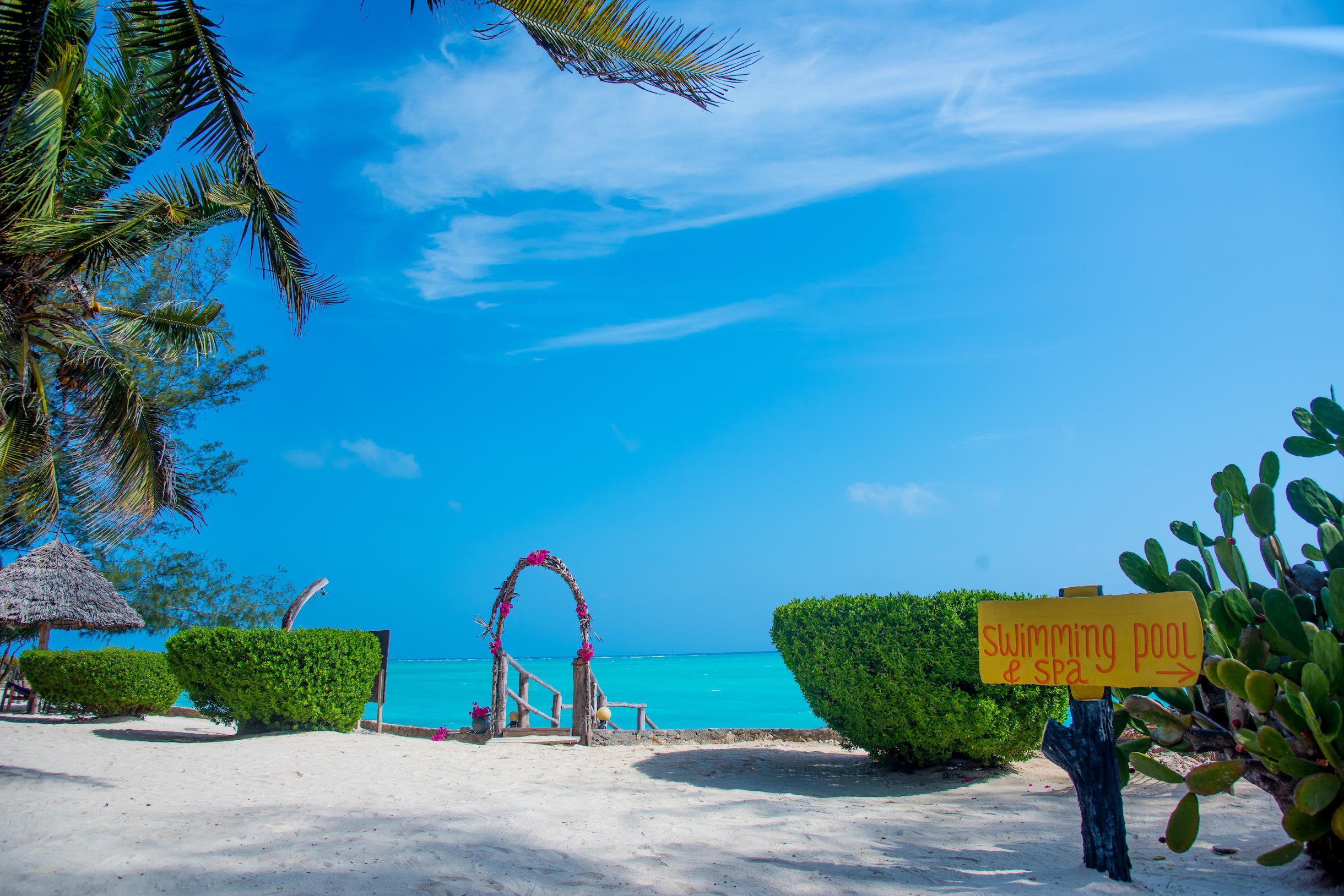 Playa Tanzanite Beach Resort