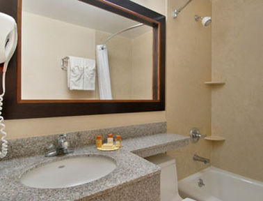 Equipamiento de Habitación Days Inn by Wyndham Long Island City