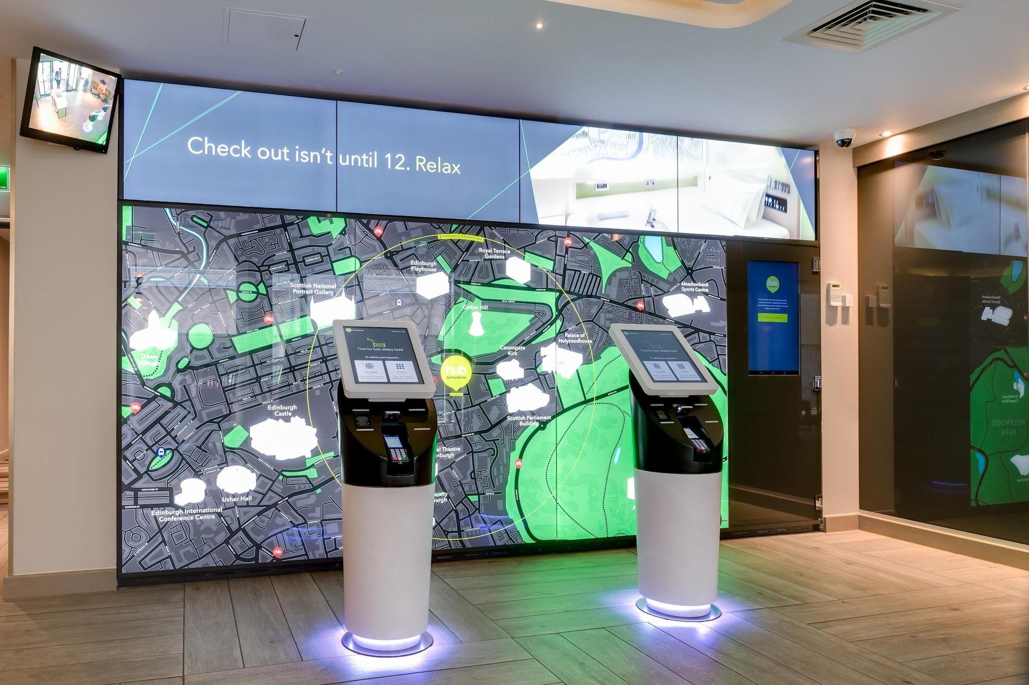 Vista Lobby Hub By Premier Inn Edinburgh - Royal Mile